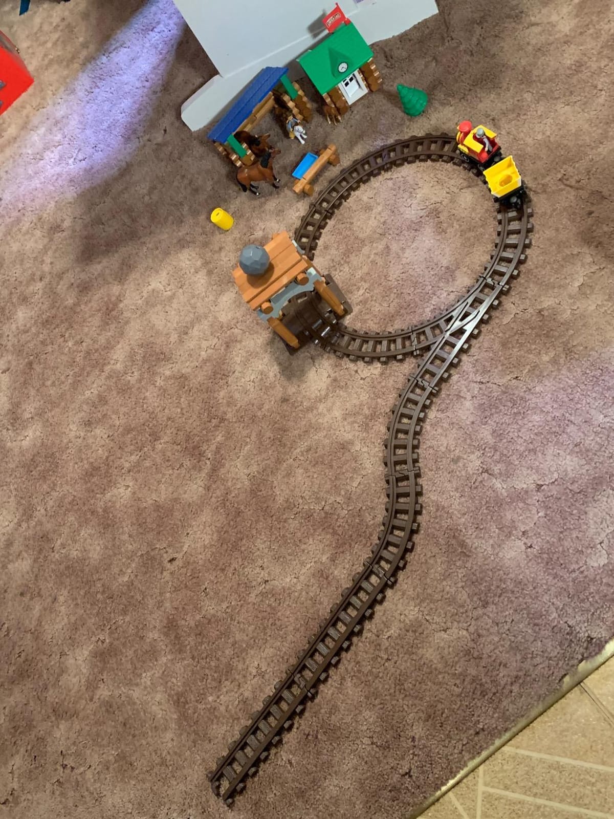 Lincoln Logs - Sawmill Express Train - 101 Parts - Real Wood Logs - Buildable Train Track - Ages 3+ customer photo 1