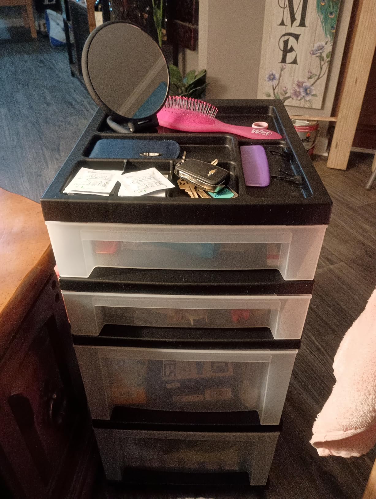 IRIS USA Plastic Drawer Storage Organizer Rolling Cart, with Wheels Casters, 4-Drawers, for Classroom Art Craft Supplies Dresser Closet Bathroom Laundry Room, Black/Pearl customer photo 2