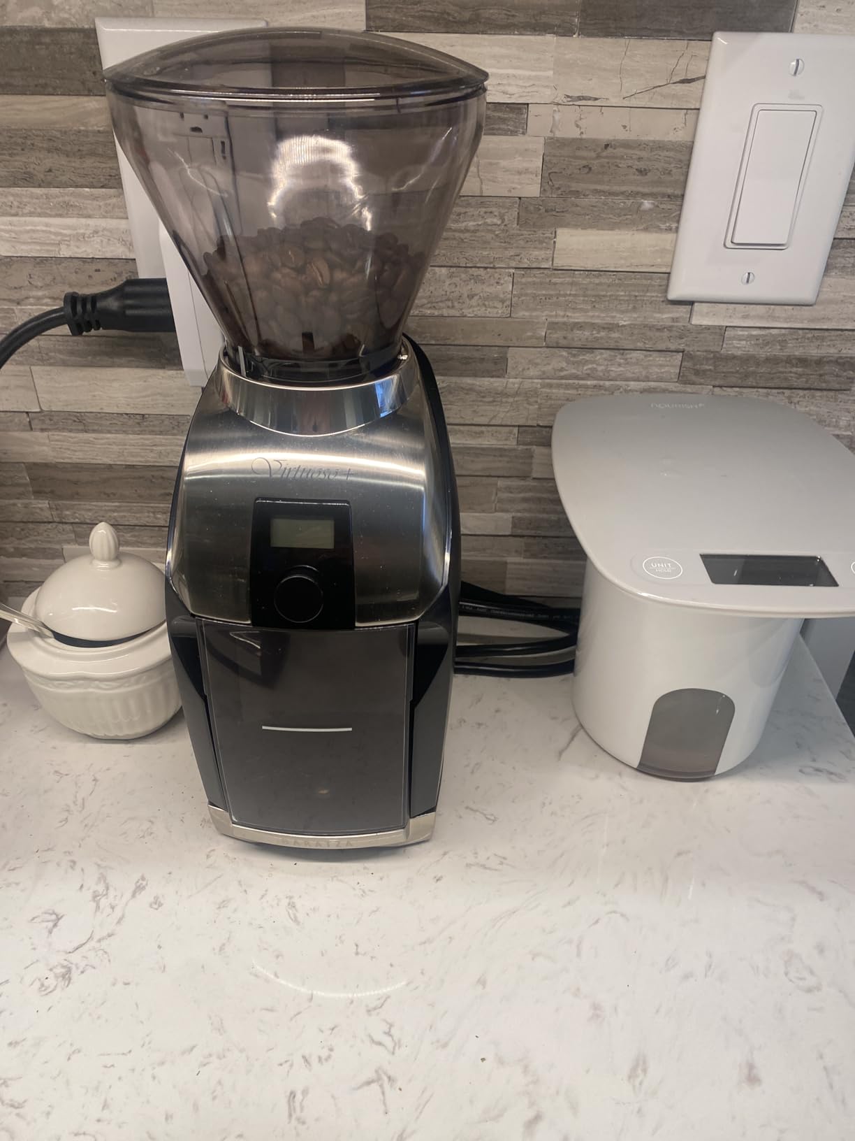 Baratza Virtuoso+ Coffee Grinder ZCG587BLK, Black | 40 grind settings give you access to an extensive range of brew methods, including espresso, French press and more customer photo 1