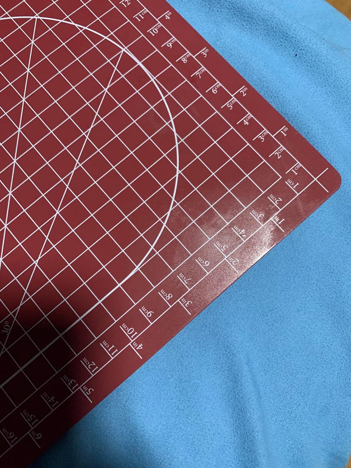 The Army Painter Self-Healing Cutting Mat, Double Sided PVC Non-Slip, A4 | 3-Ply Gridded Miniature and Model Cutting Board, A4, Tabletop Roleplaying, Boardgames, and Wargames Miniature Modelling customer photo 1
