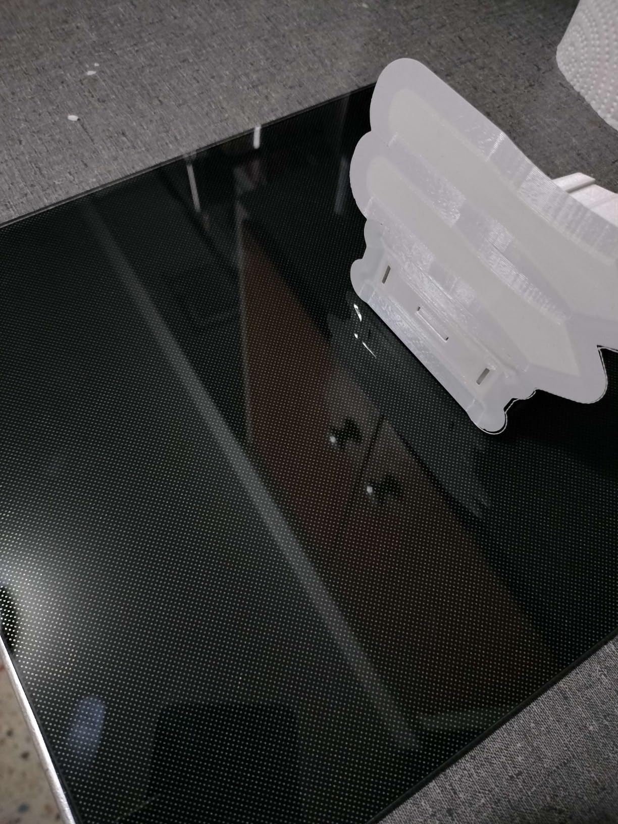 Creality Ender 3 Glass Bed Upgraded Build Surface Plate, 235x235x4mm | Upgraded glass bed, no edge curling, no logo imprints, improved flatness, easy model removal, compatible with Ender 3 series customer photo 2