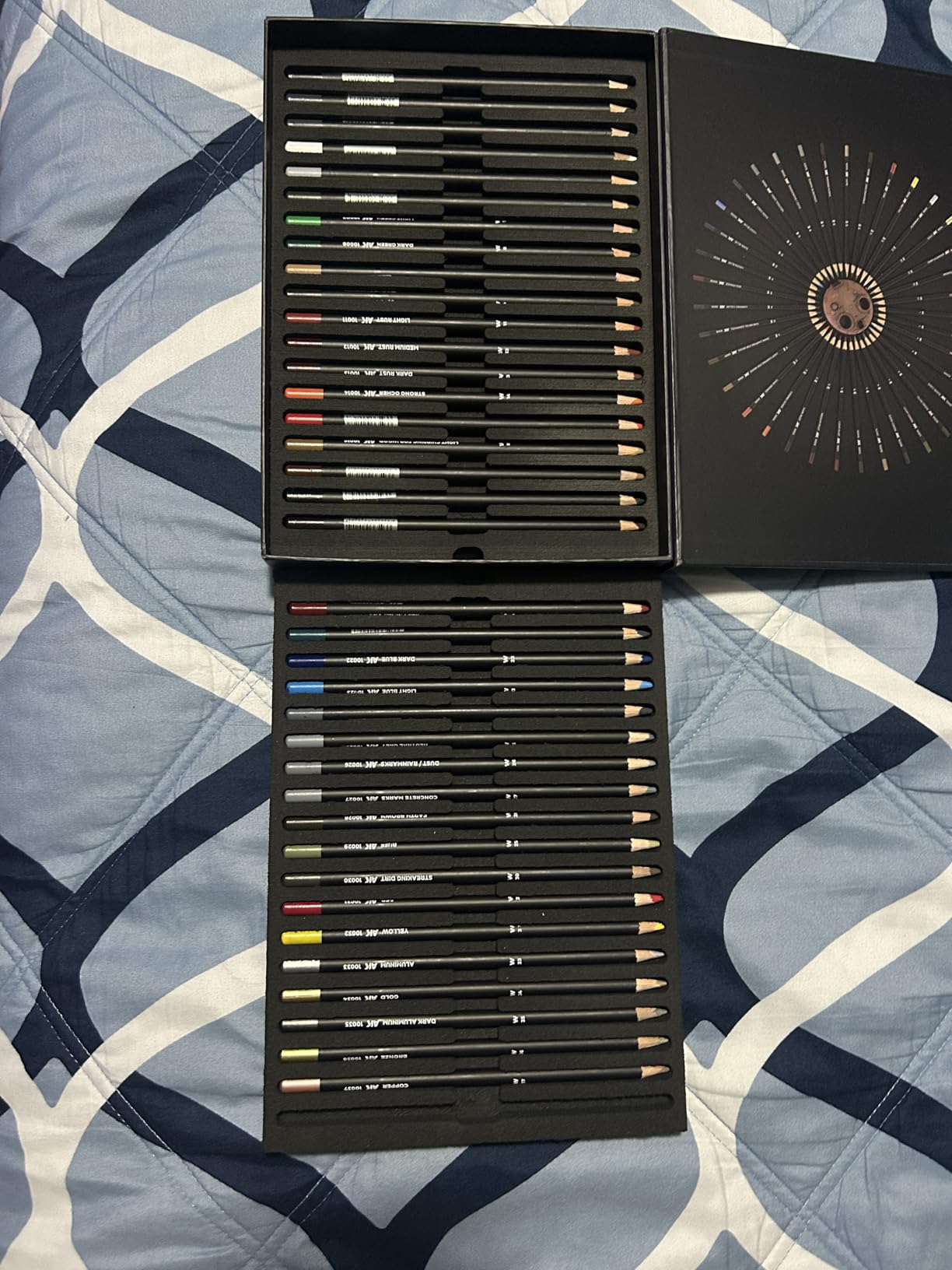 AK Interactive AK10047 Weathering Pencil Box Deluxe Edition (37 Colors) customer photo 1