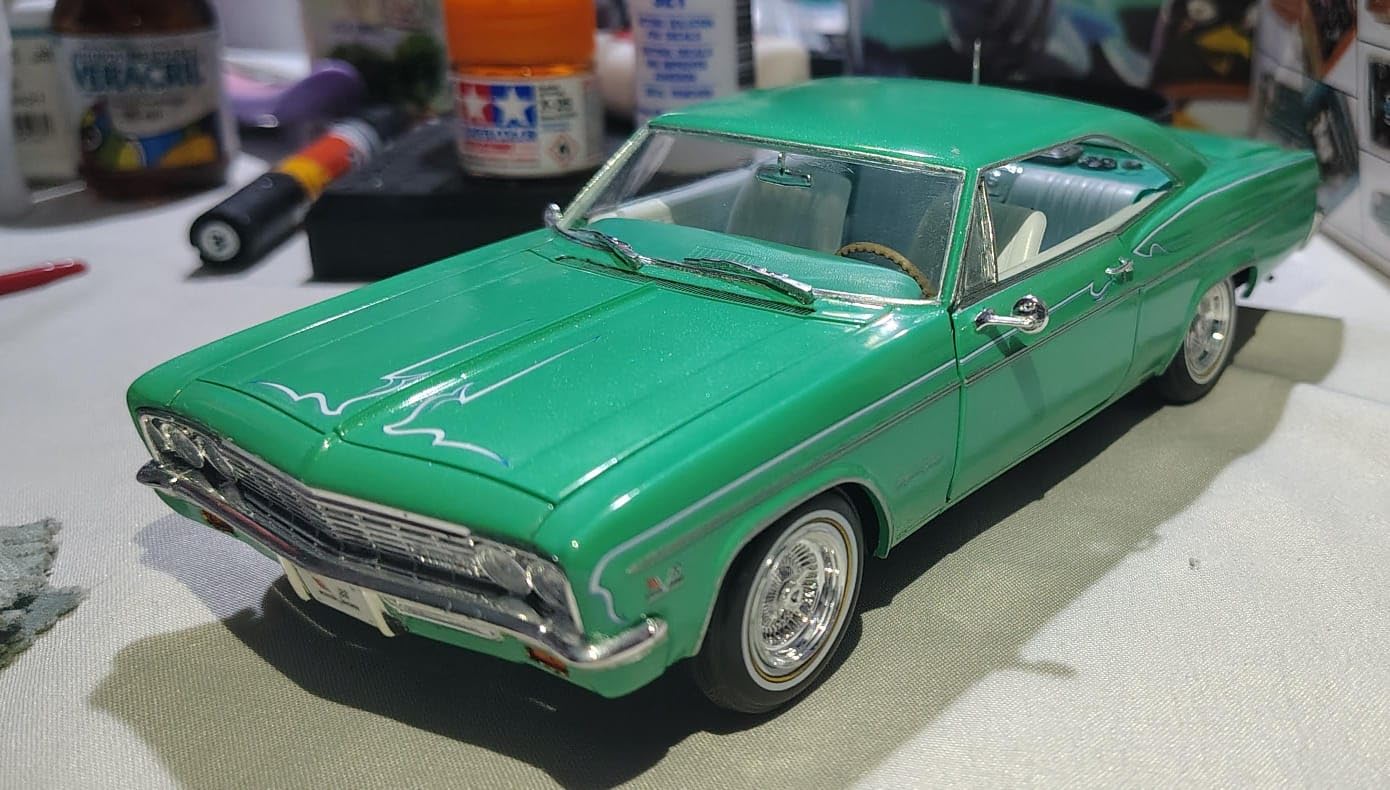Revell 85-4497 '66 Chevy Impala SS 396 2N1 Model Car Kit 1:25 Scale 148-Piece Skill Level 4 Plastic Model Building Kit customer photo 2