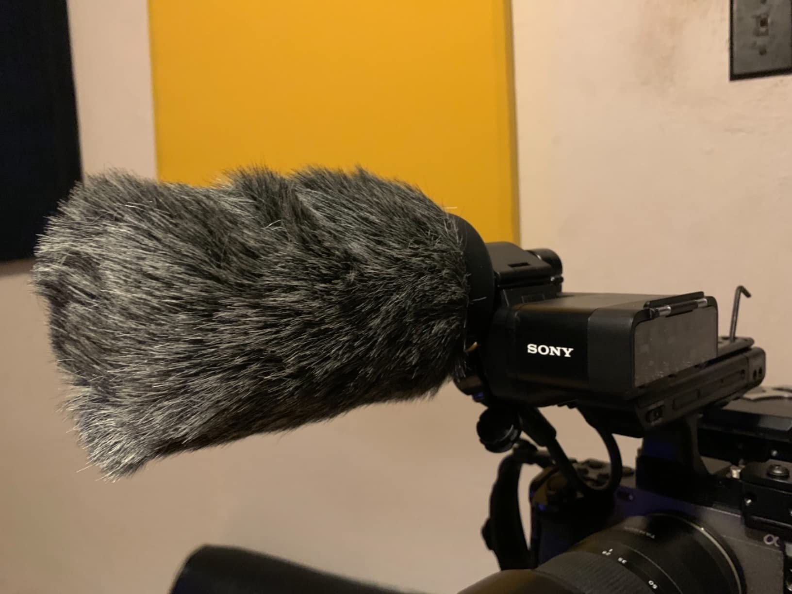YOUSHARES Deadcat Wind Muff for Rode NTG4,MKE 600 Shotgun Microphones, Audio-Technica AT875R Shotgun Microphones, Windscreen Up to 4.7