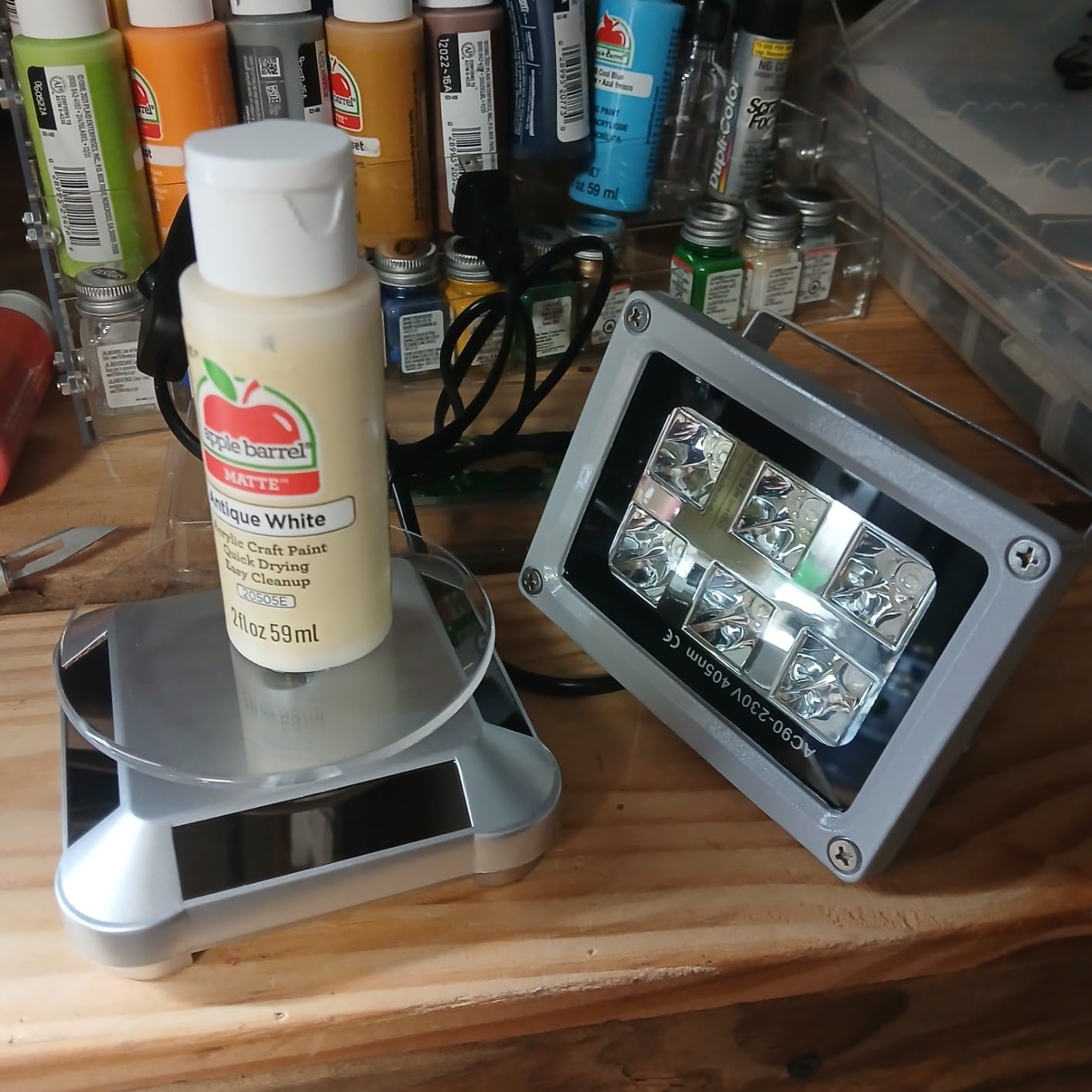 Comgrow 405nm UV Resin Curing Light with 360-Degree Turntable customer photo 2