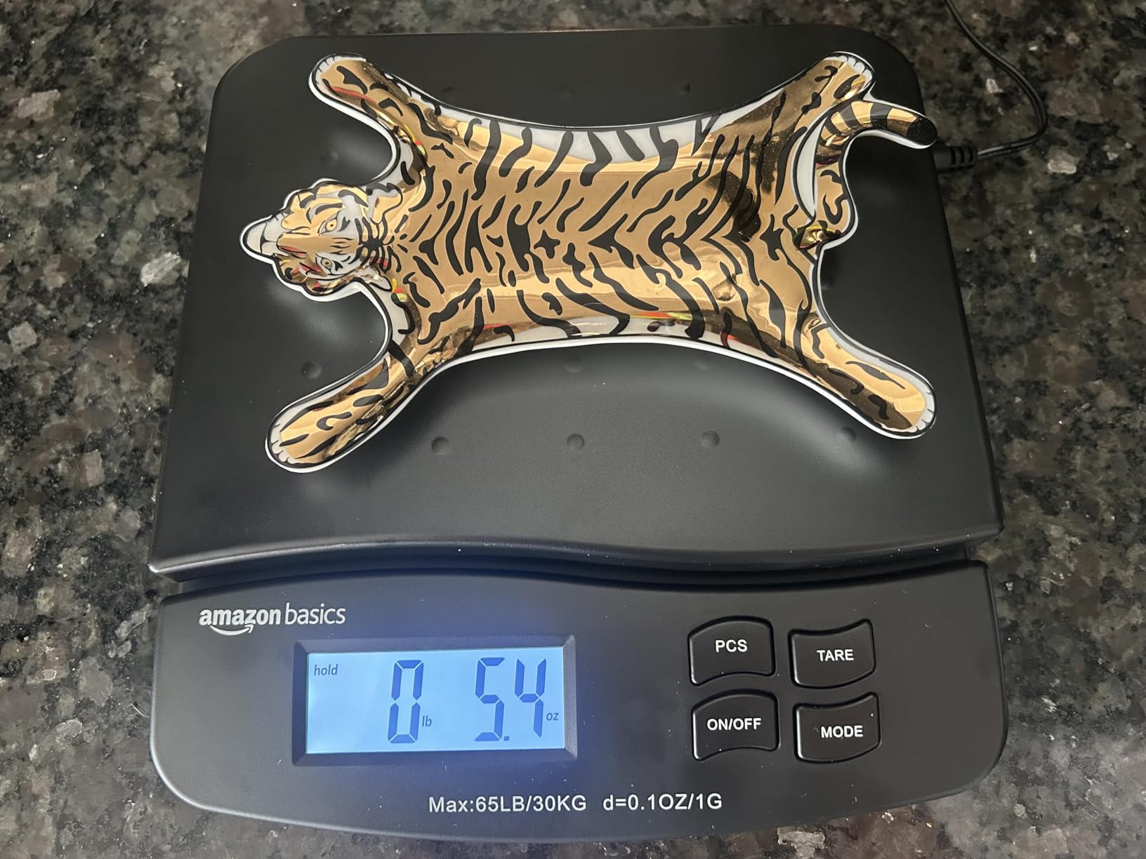 Amazon Basics Digital Postal Shipping Scale with Tare Function, AC Adapter, 65 lb Capacity, 0.1 oz Readability, LCD Display, Black customer photo 2