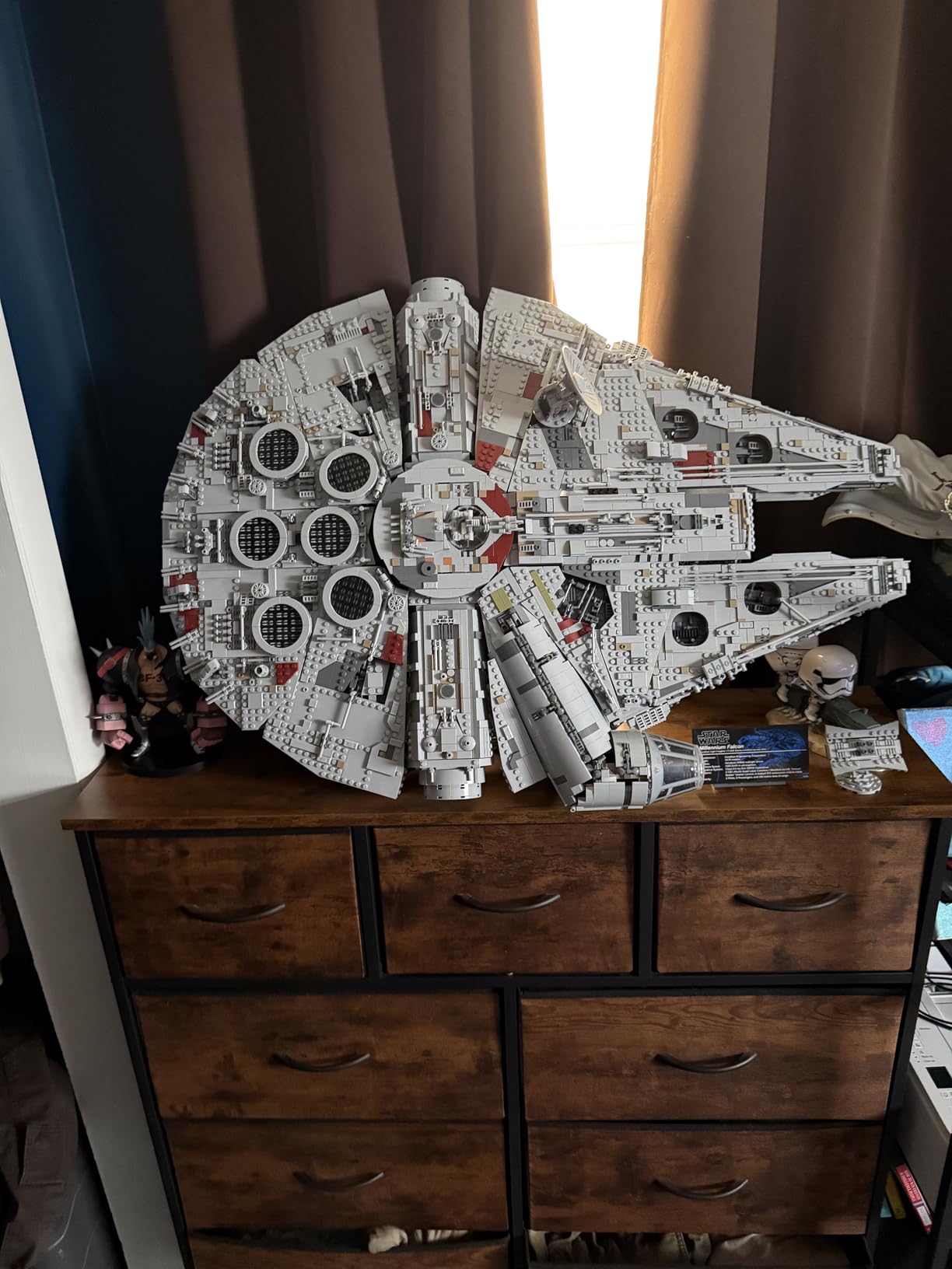 Millennium Falcon Vertical Display Bracket for Lego 75192 Starship Model, Sturdy Stand Building Kit, Best Gift and Movie Collectible for Adults(408 PCS) customer photo 2