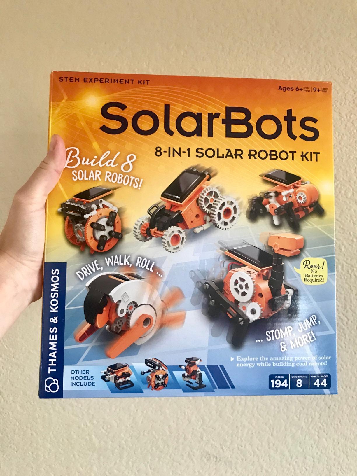 Thames & Kosmos SolarBots: 8-in-1 Solar Robot STEM Experiment Kit | Build 8 Cool Solar-Powered Robots in Minutes | No Batteries Required | Learn About Solar Energy & Technology | Solar Panel Included customer photo 1