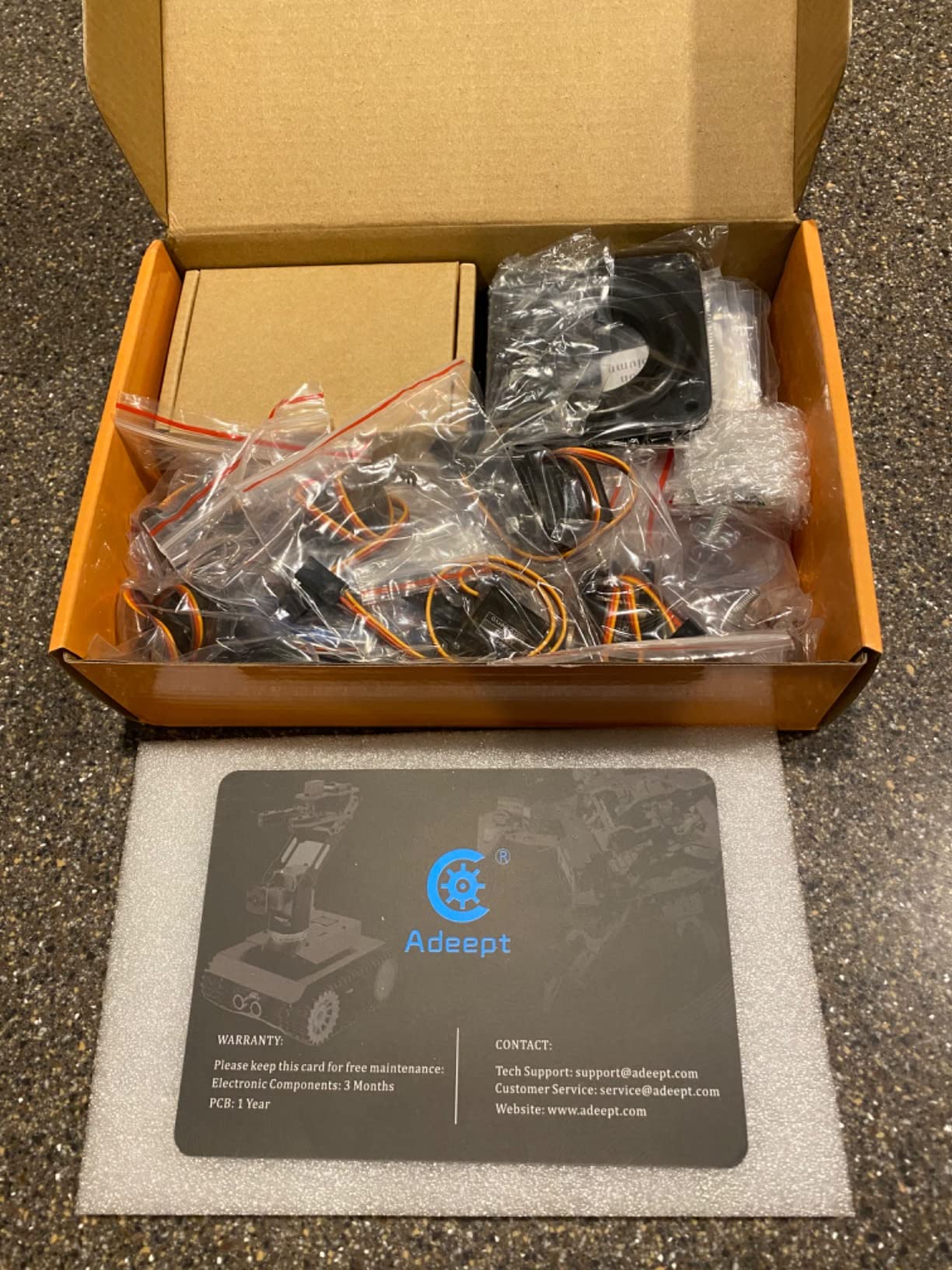 Adeept 5DOF Robotic Arm Kit Compatible with Arduino IDE, Programmable DIY Coding STEM Educational 5 Axis Build Robot Arm, Robot Starter Kit with OLED Display Processing Code and Tutorials - Black customer photo 1