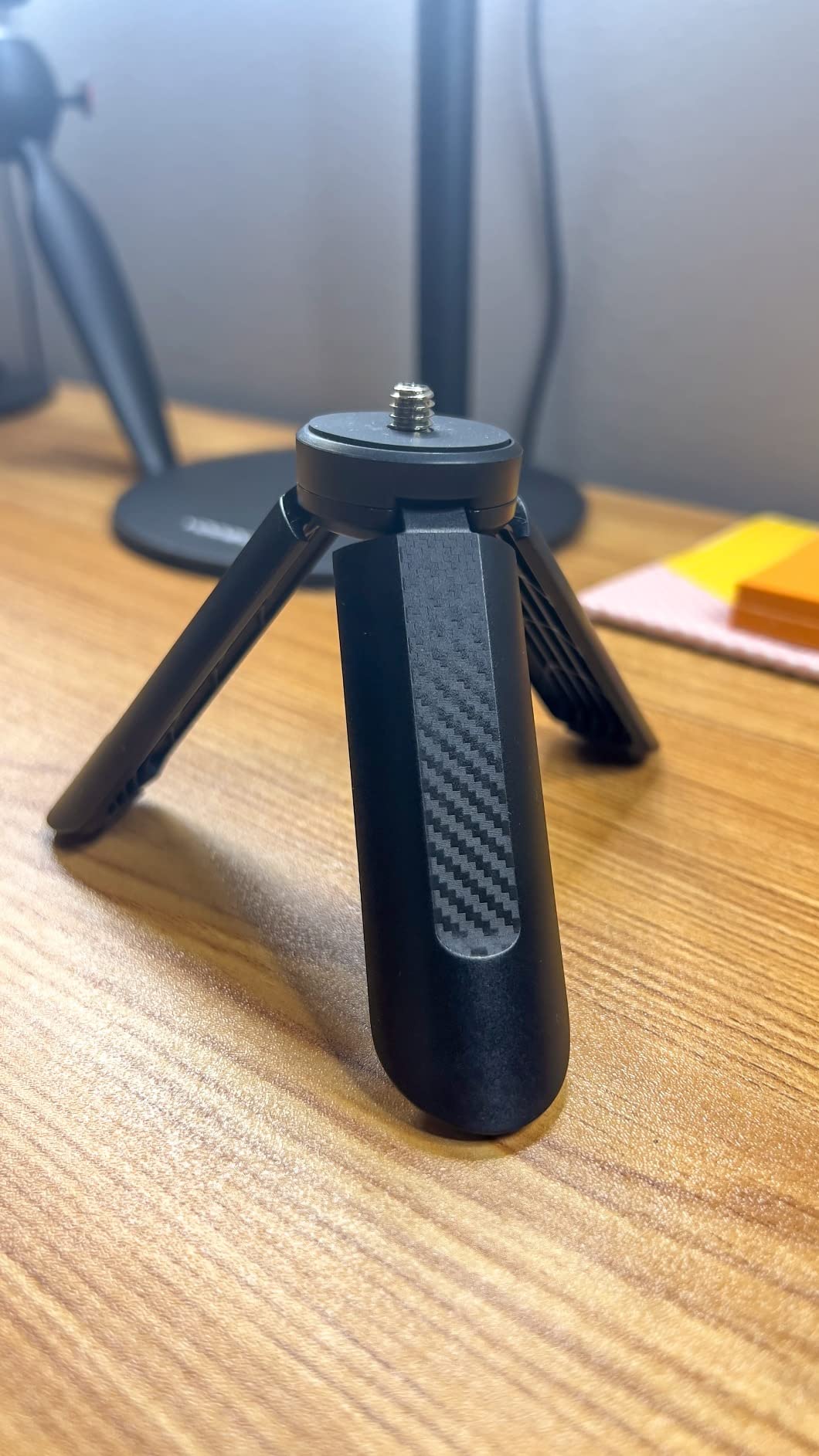 Movo TR-1 Compact Mini Tabletop Tripod/Hand Grip with 1/4