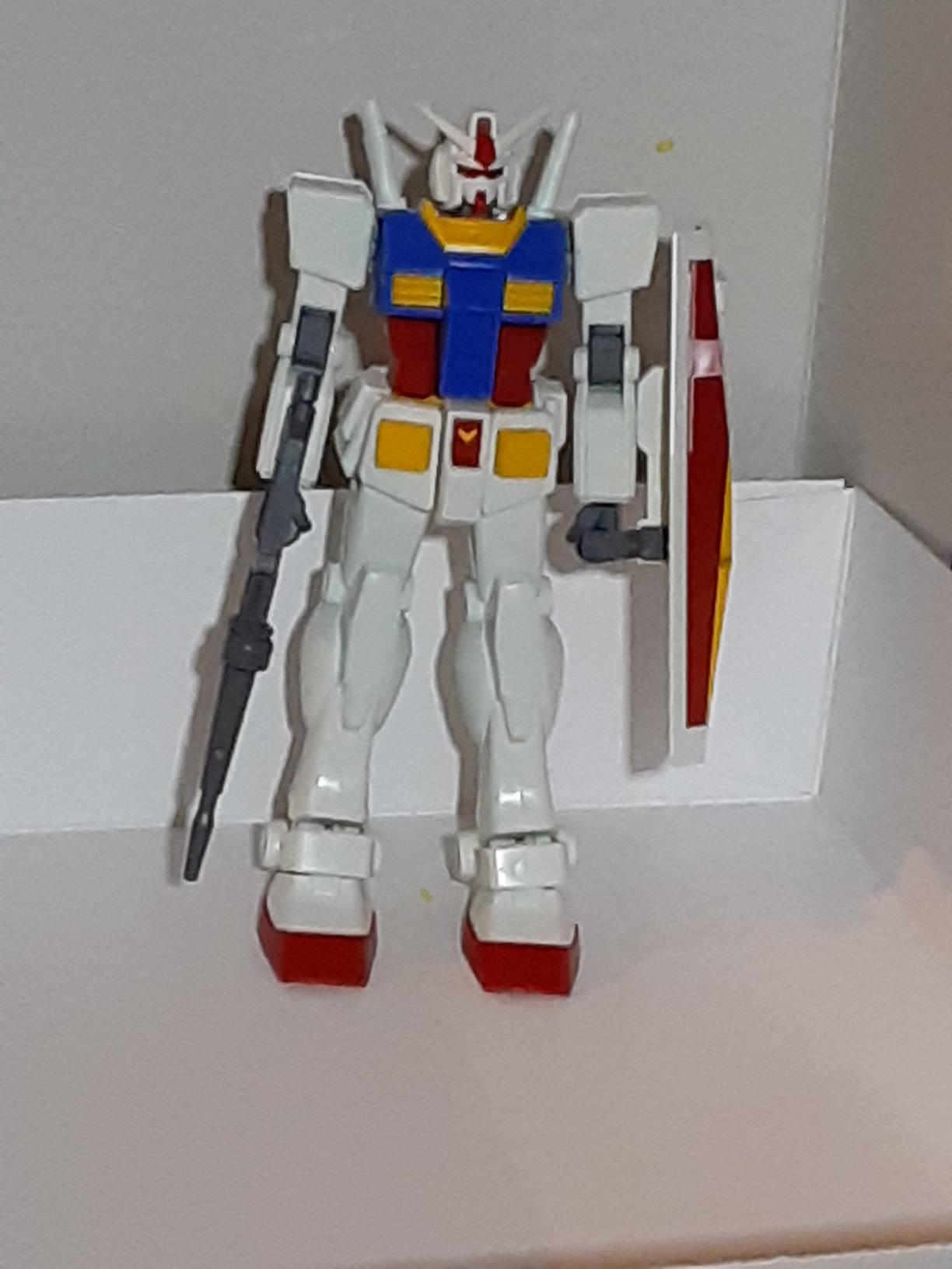 Bandai Hobby - Mobile Suit Gundam - 1/144 RX-78-2 Gundam, Bandai Spirits Entry Grade Model Kit customer photo 2