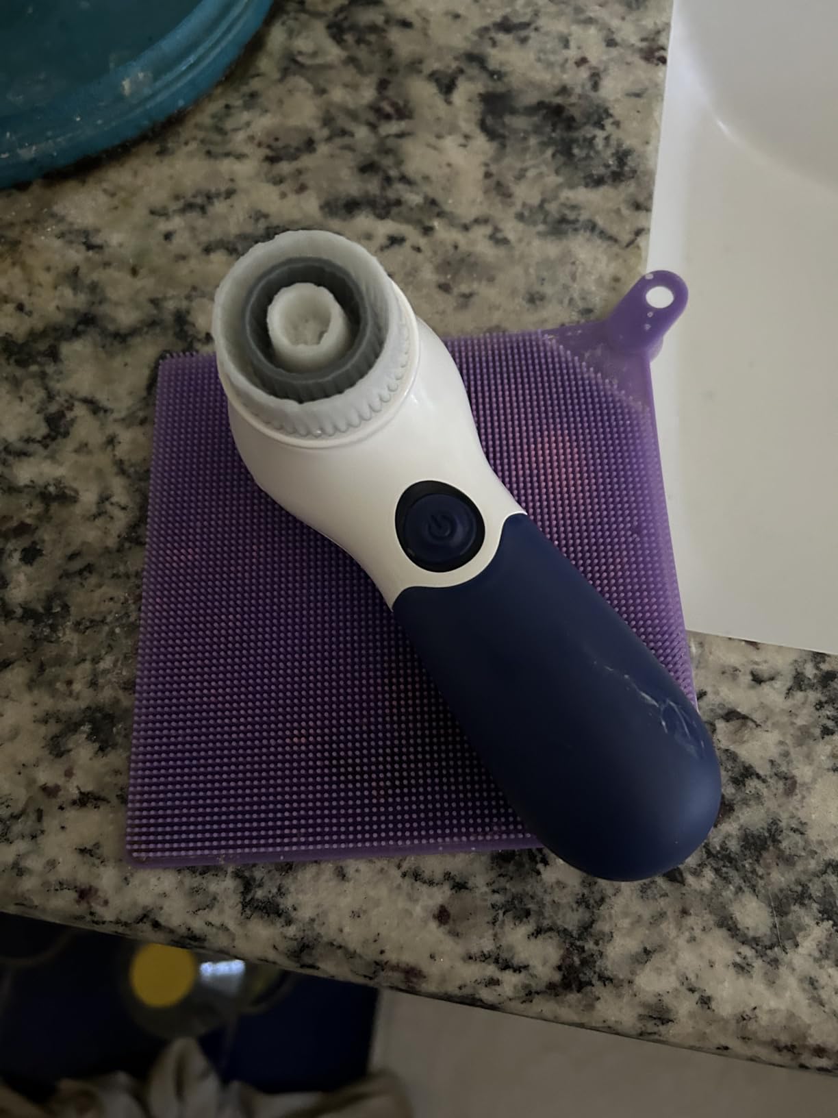 Facial Cleansing Brush Electric Facial Exfoliating Massage Brush with 3 Cleanser Heads and 2 Speeds Adjustable for Deep Cleaning, Removing Blackhead, Face Massaging customer photo 2