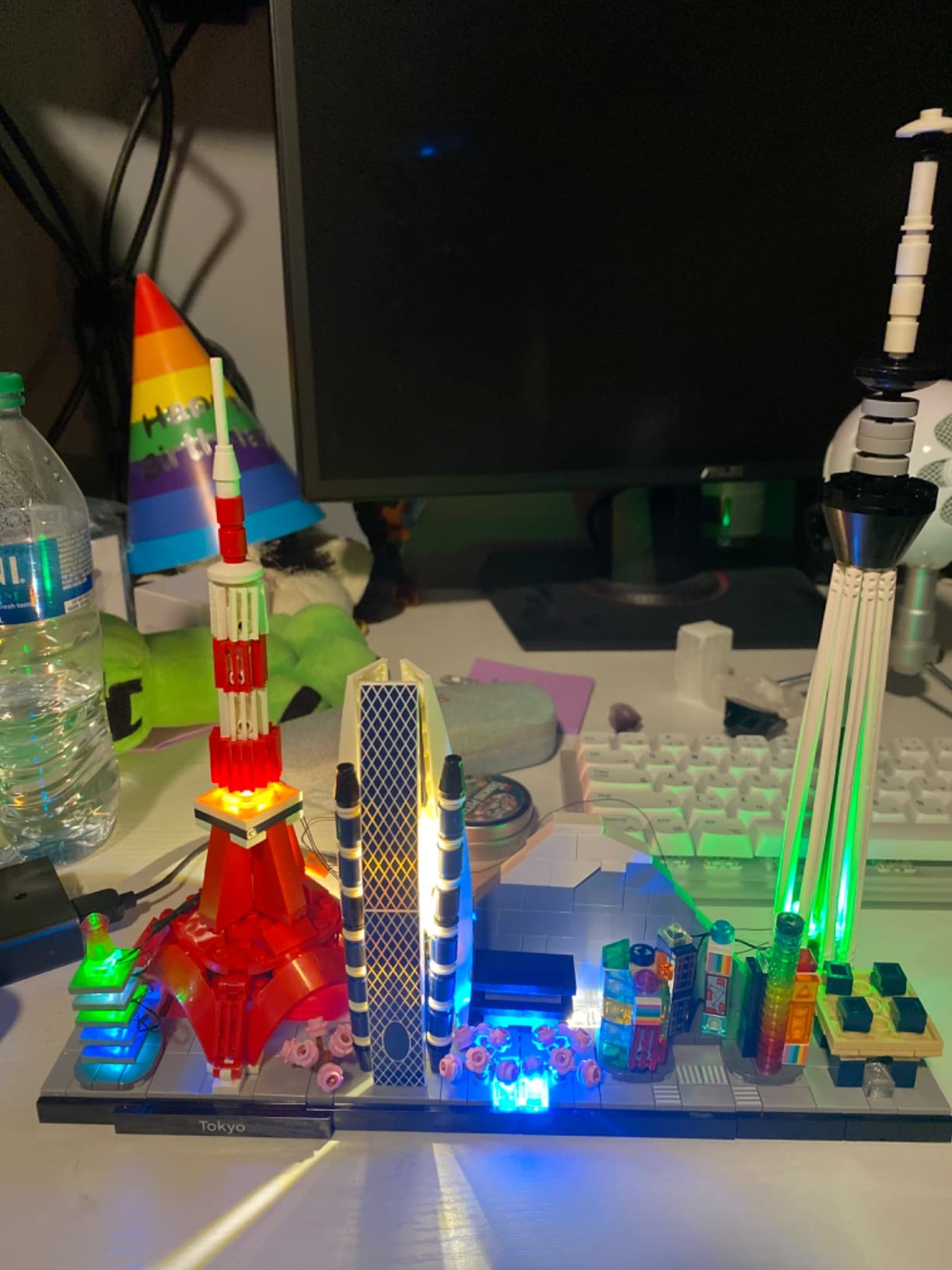 GEAMENT LED Light Kit for Architecture Skylines Tokyo - Compatible with LEGO 21051 Building Blocks Model (Model Set Not Included) customer photo 2