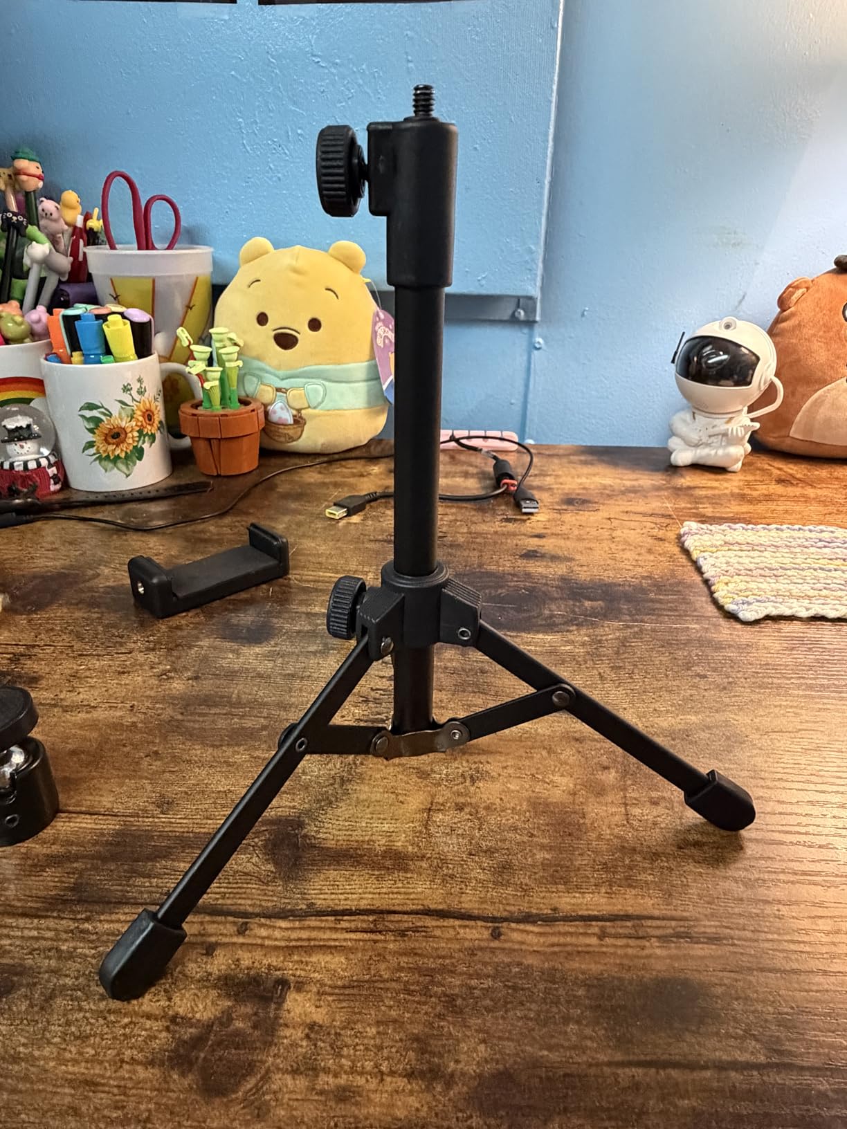 Webcam Tripod Stand Extendable Desktops Tripod for Camera/Phone/Webcam, Desk Tripods Webcam Mount Holder Compatible with Logitech Webcams C925e C922x C922 C930e C930 C920 C615 /iPhone/Ring Light customer photo 2