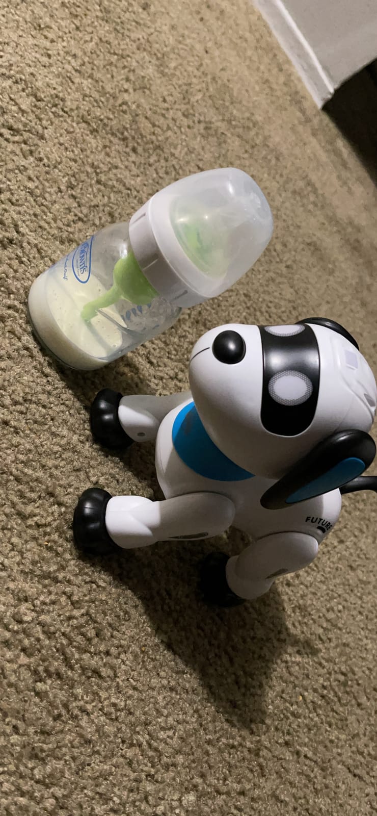yiman Remote Control Robot Dog Toy - Programmable Smart Robot Dog for Kids 3+, Interactive Dancing & Sound, RC Stunt Toys with LED Eyes (Blue) customer photo 1