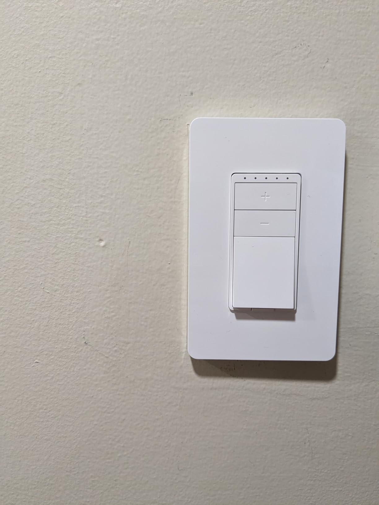 Amazon Basics Smart Dimmer Switch, Single Pole, Works with Alexa Only, Voice Control, 2.4 GHz Wi-Fi, No Hub Required, Neutral Wire Required, White customer photo 1