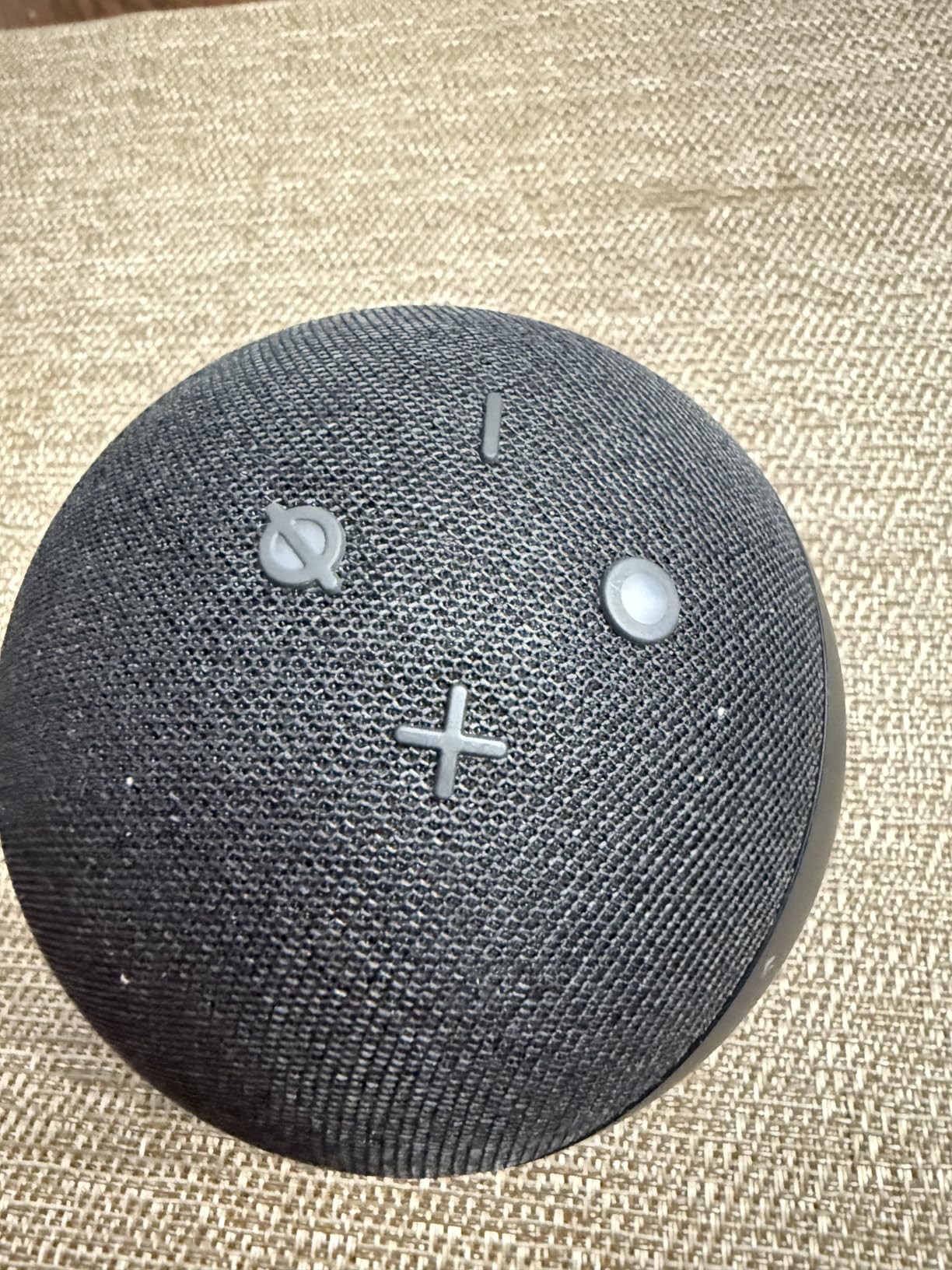 Amazon Echo Dot (newest model) - Vibrant sounding speaker, Designed for Alexa+, Great for bedrooms, dining rooms and offices, Glacier White customer photo 1