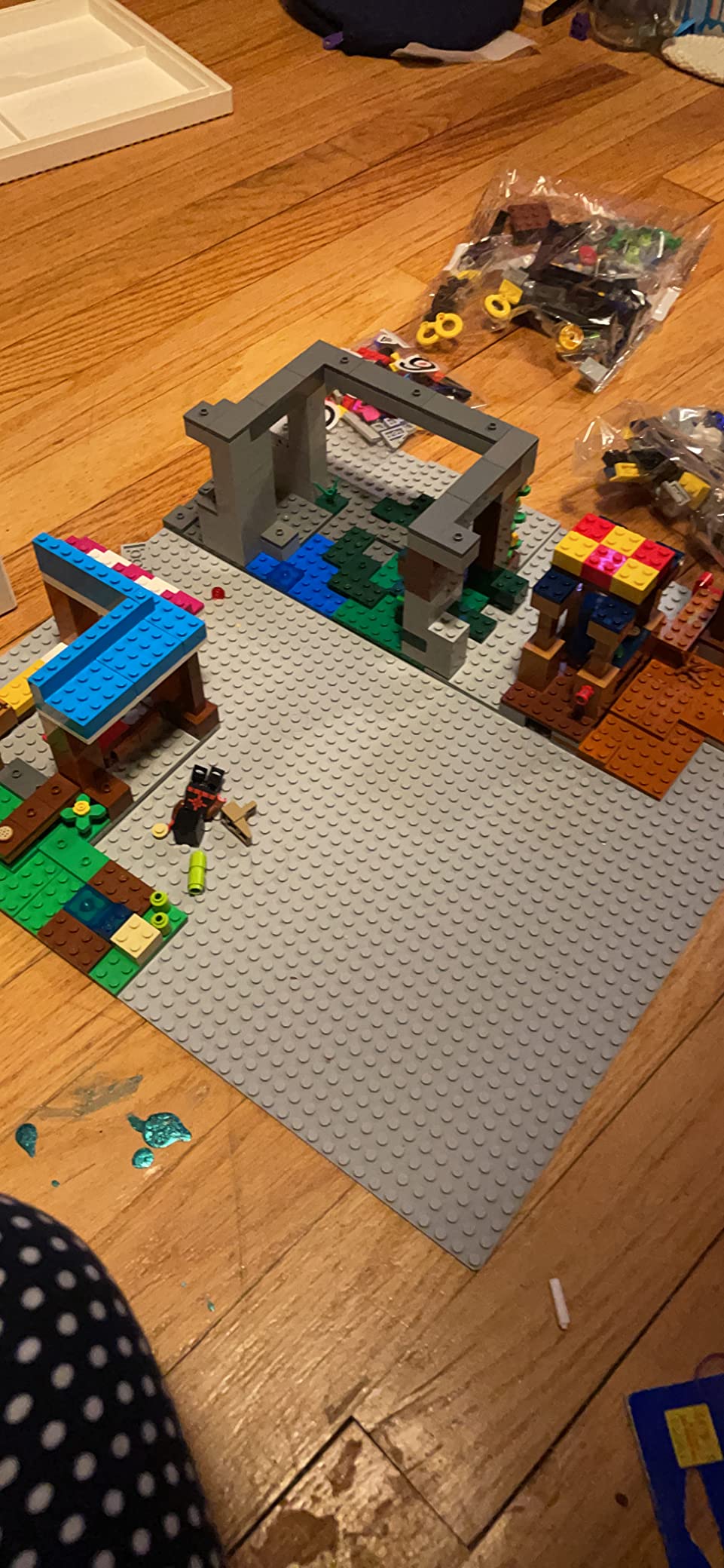 LEGO Classic Gray Baseplate Square 48x48 Stud Foundation, 11024 customer photo 2
