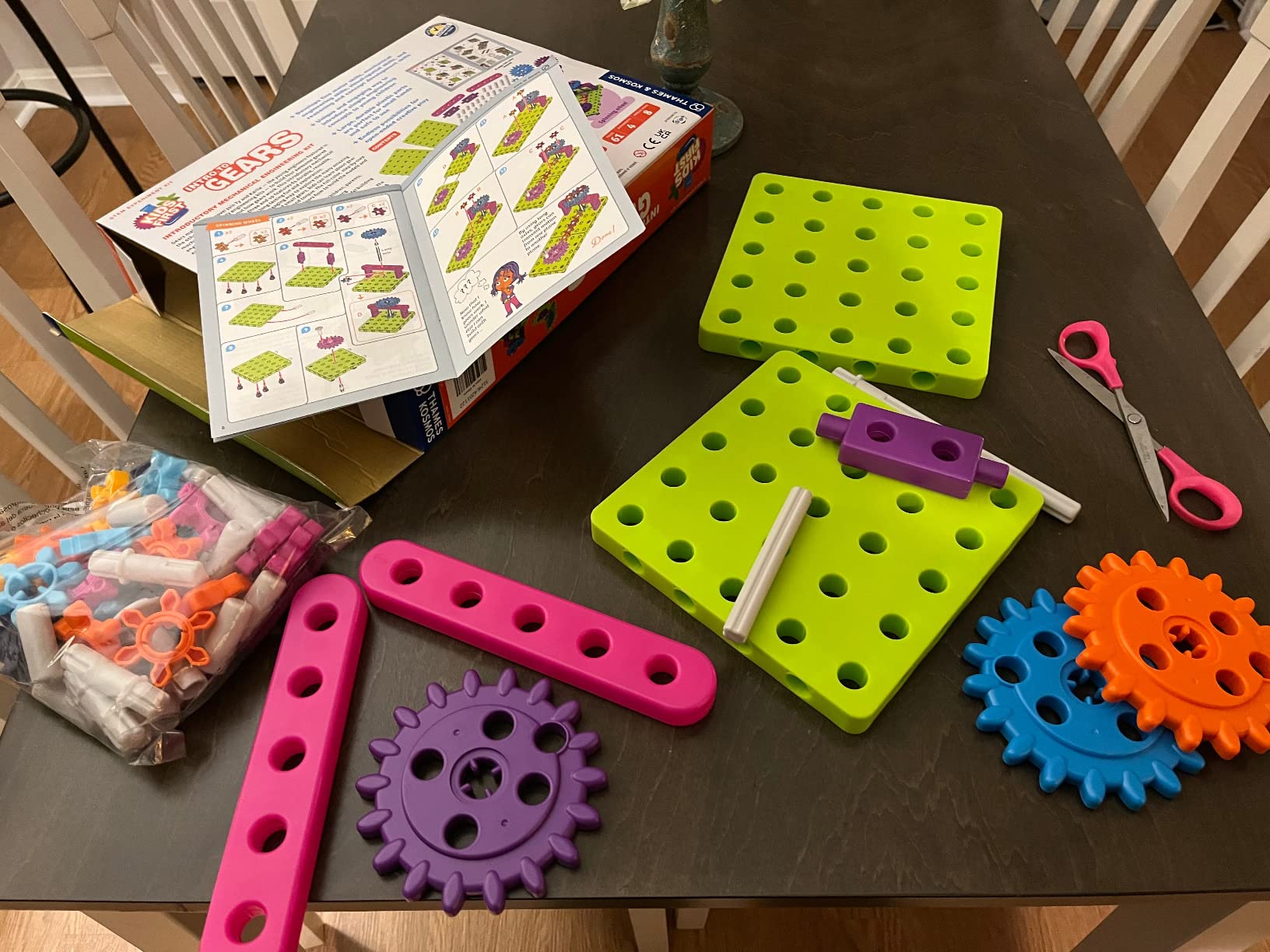 Thames & Kosmos Kids First: Intro to Gears STEM Experiment Kit for Ages 3+ | Build 4 Models, Learn About Gears, Power & Motion | Intro to Mechanical Engineering for Young Learners | Durable Parts customer photo 1