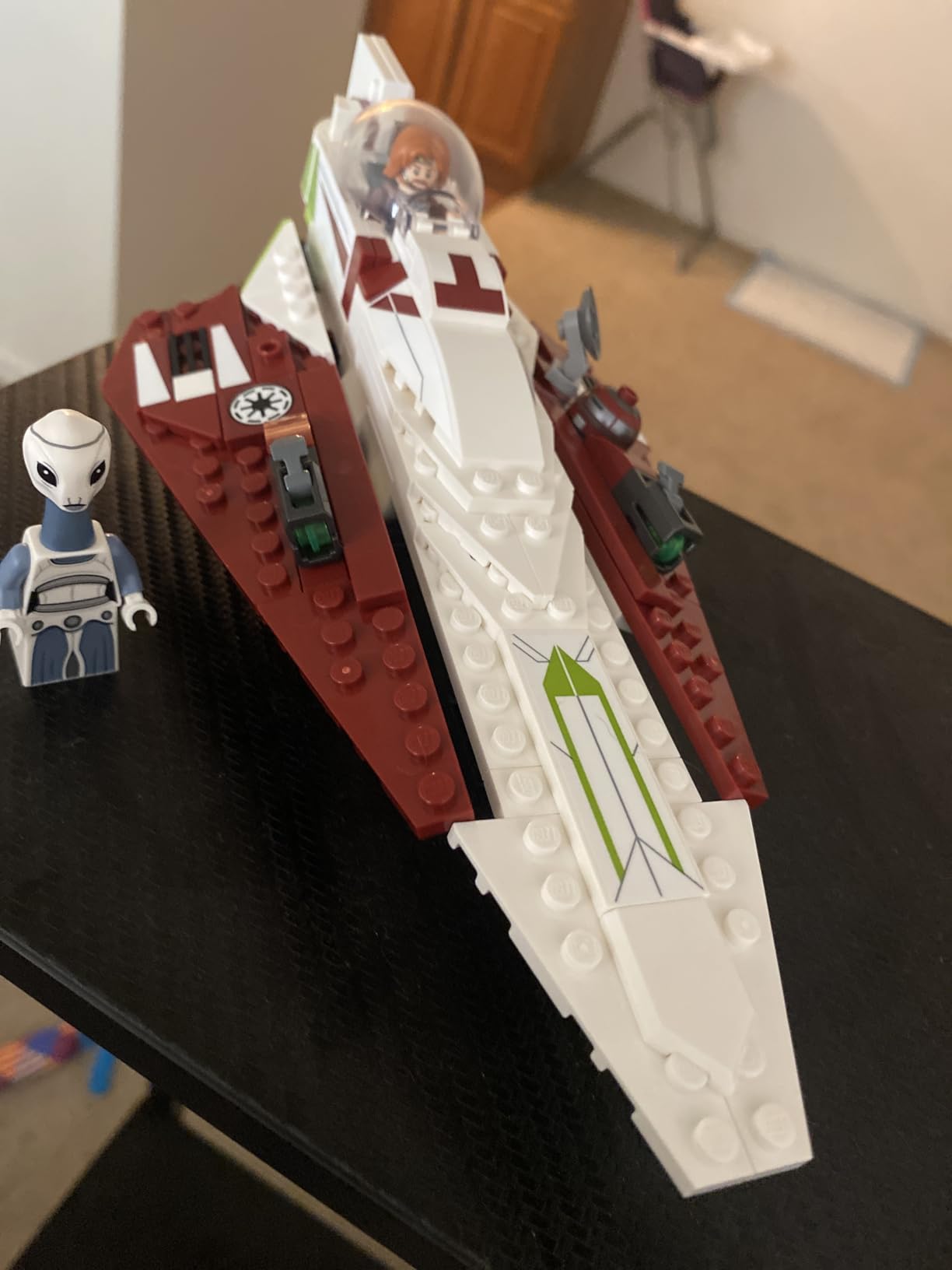 LEGO Star Wars OBI-Wan Kenobi's Jedi Starfighter 75333 Building Toy Set - Features Minifigures, Lightsaber, Clone Starship from Attack of the Clones customer photo 1