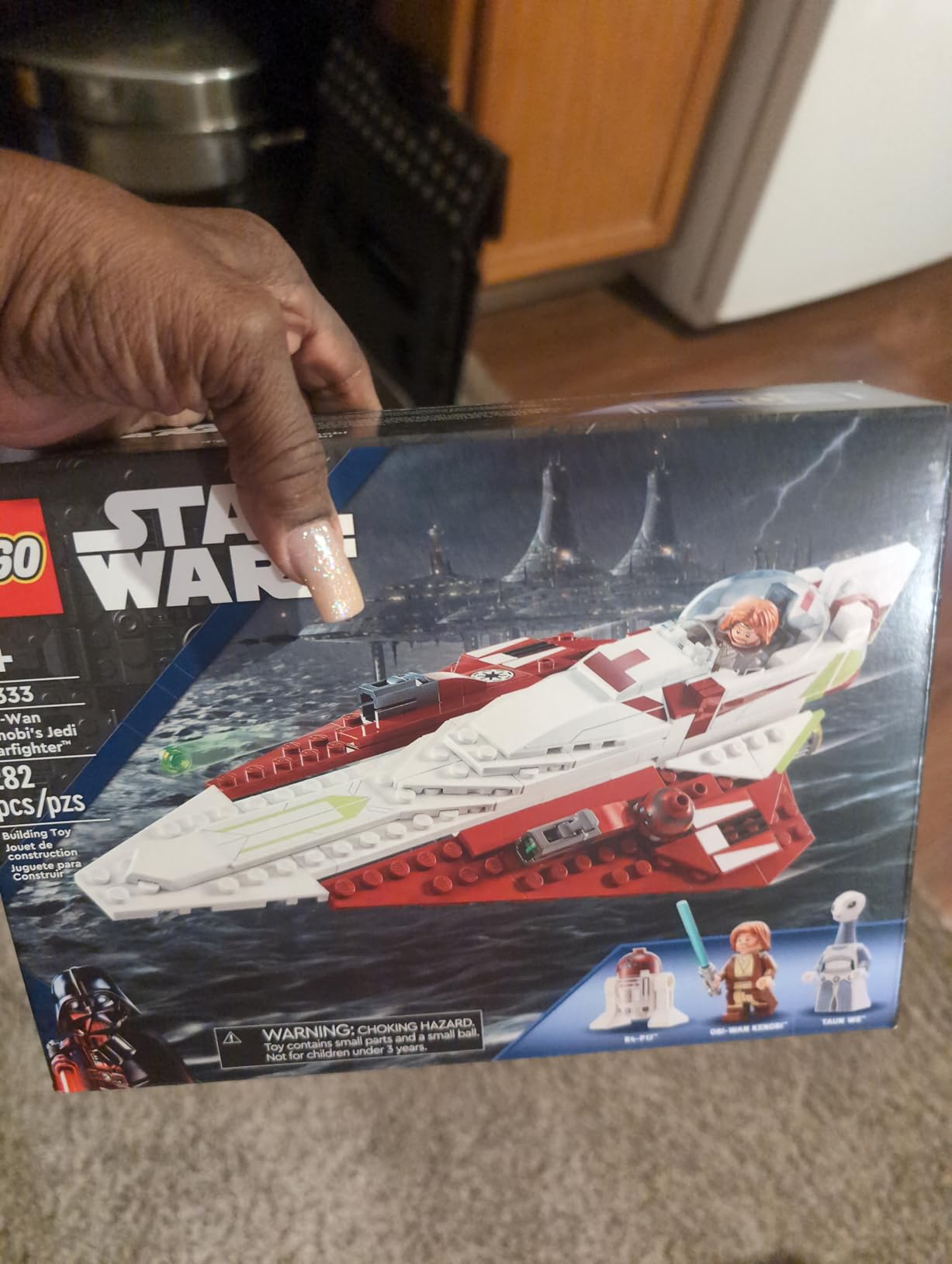LEGO Star Wars OBI-Wan Kenobi's Jedi Starfighter 75333 Building Toy Set - Features Minifigures, Lightsaber, Clone Starship from Attack of the Clones customer photo 2