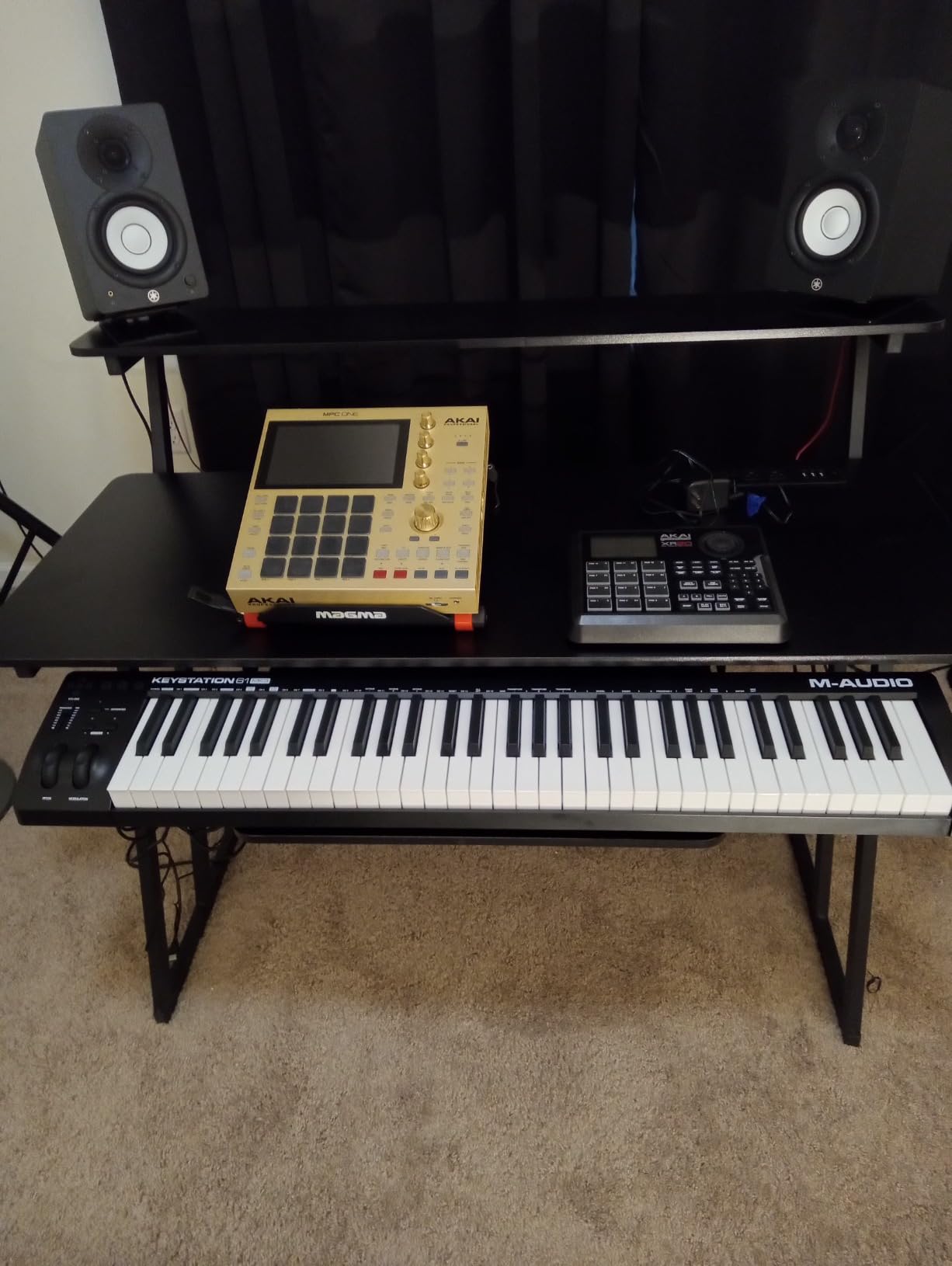 Armocity Music Studio Desk Production Workstation - Recording Studio Desk | for Producer, Audio Desk with Power Outlet and Keyboard Tray, Home Studio Table Desk with Monitor Platforms, 47