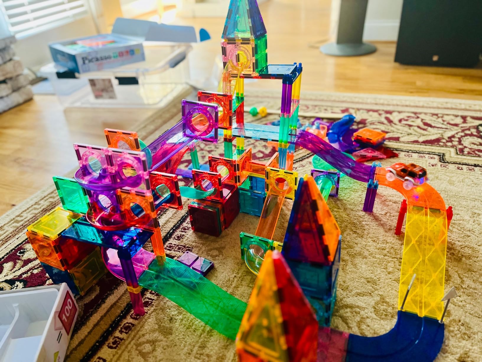 PicassoTiles 108 Piece Marble Run Race Track Set with LED Cars STEM Ages 3+ | 2 Light-Up Vehicles, 4 Magnetic Marbles, BPA-Free, Expandable Collection, Fine Motor Skills, Problem-Solving Screen-Free Toy customer photo 1