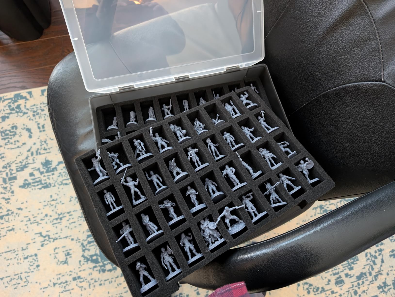 Miniature Storage Sturdy Carrying Figure Case - 108 Slot Figurine Minature Carrying Case Compatible with D&D and More (blackness) customer photo 2