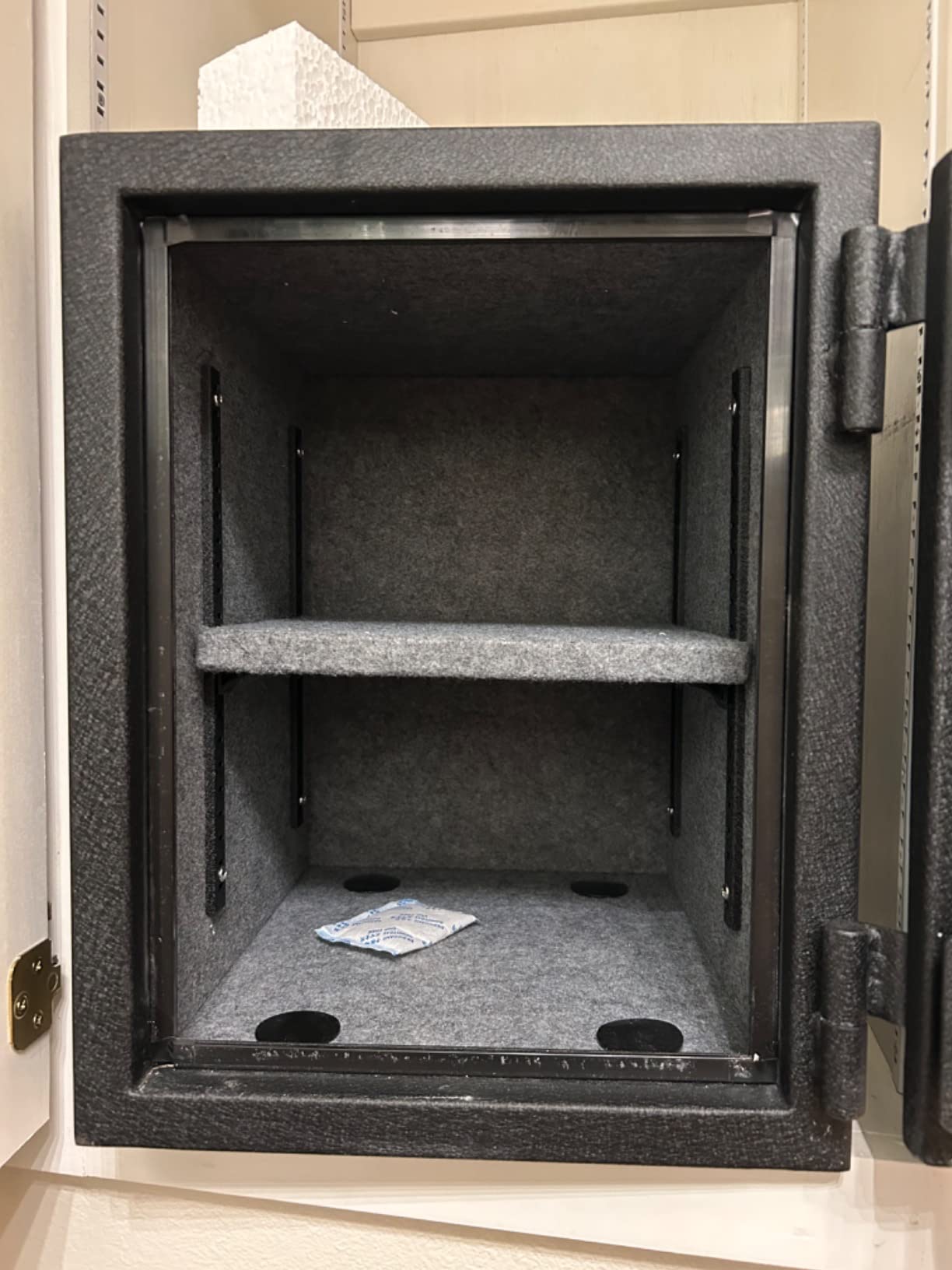 TIGERKING 3.47 Cu Ft Fireproof Safe for Home Office | Medium Heavy Duty Safe For Home, Floor-Mountable, 30-Min Fire Protection At 1700°F, Digital Keypad Lock, Removable Shelves customer photo 2