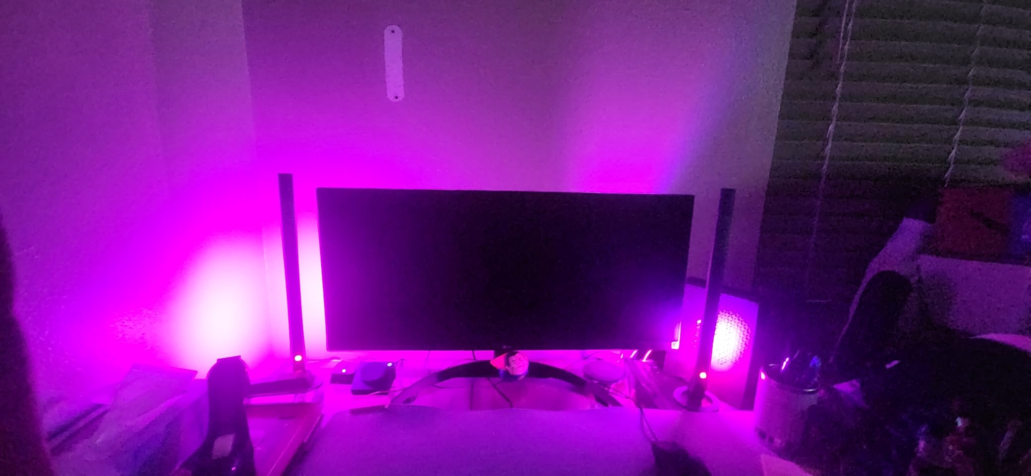 Govee RGBIC Gaming Light Bars H6047 with Smart Controller, Wi-Fi Smart LED | Gaming Lights with Music Modes and 60+ Scene Modes Built, Works with Alexa & Google Assistant, New Year Lights Decor customer photo 2
