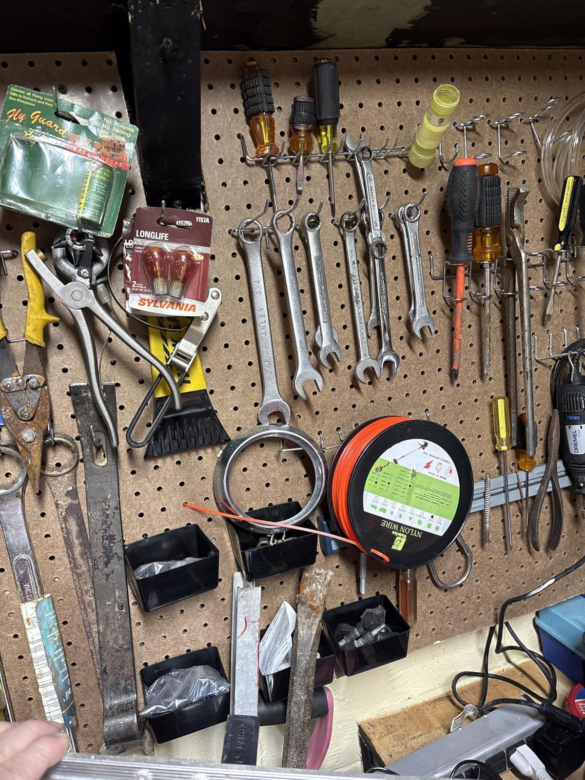 INCLY 278PCS Pegboard Accessories Organizer Kit with Peg Board Hooks & Bins | Peg Board Hooks Assortment, For Organizing Various Tools, Fit 1/8 or 1/4 inch Pegboard, For Garage Hanging & Storage Tools customer photo 1