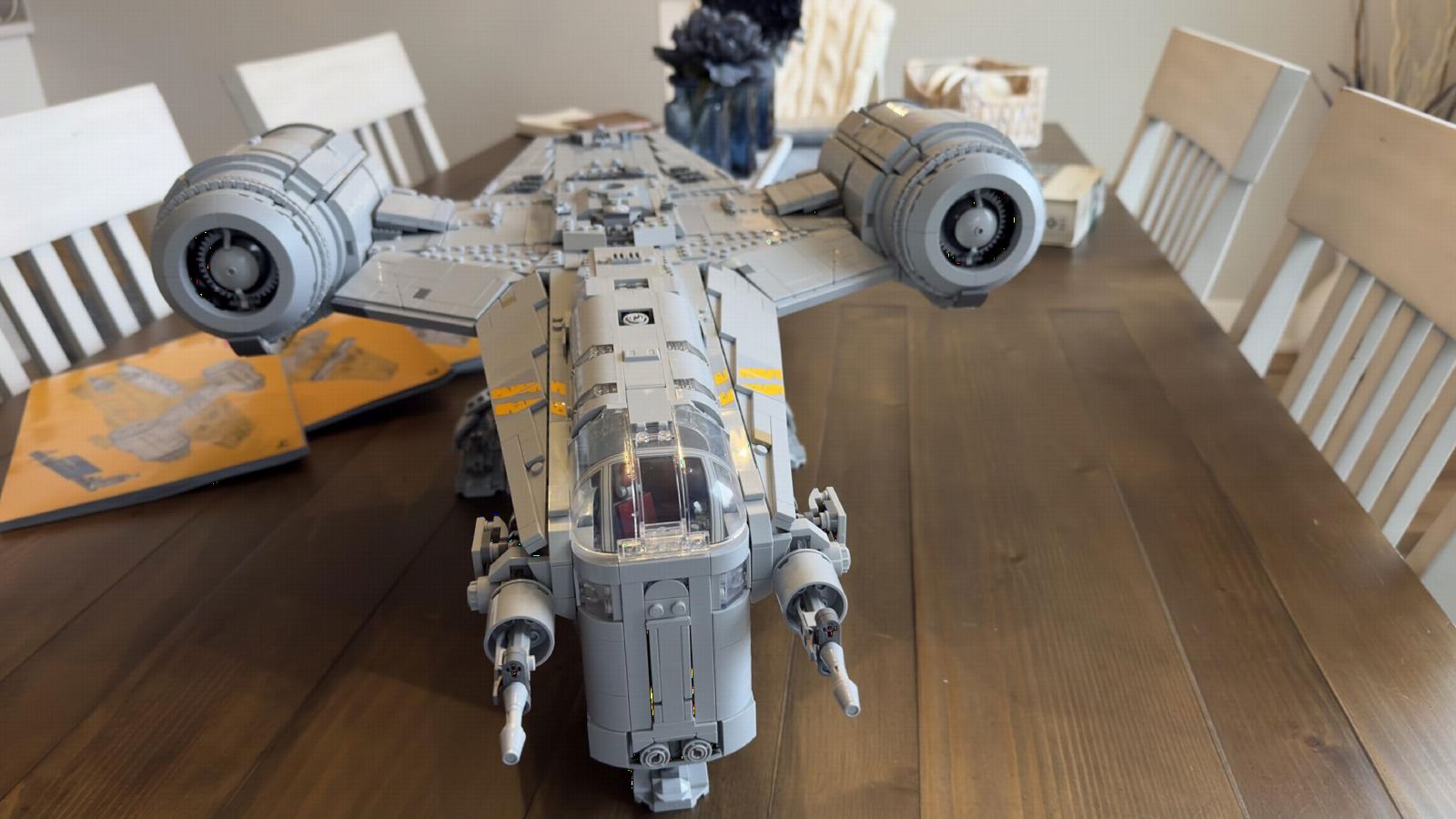 LEGO Star Wars The Razor Crest 75331 Ultimate Collector Series Starship Model Kit for Adults (6,187 Pieces) customer photo 1