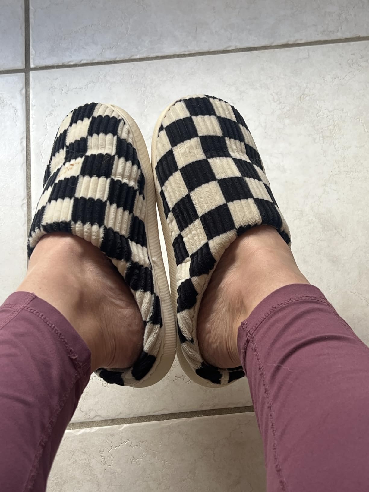 Guyarns House Slippers for Women & Men - Fuzzy, Casual Indoor/Outdoor Shoes with Memory Foam & Faux Fur Lining customer photo 1