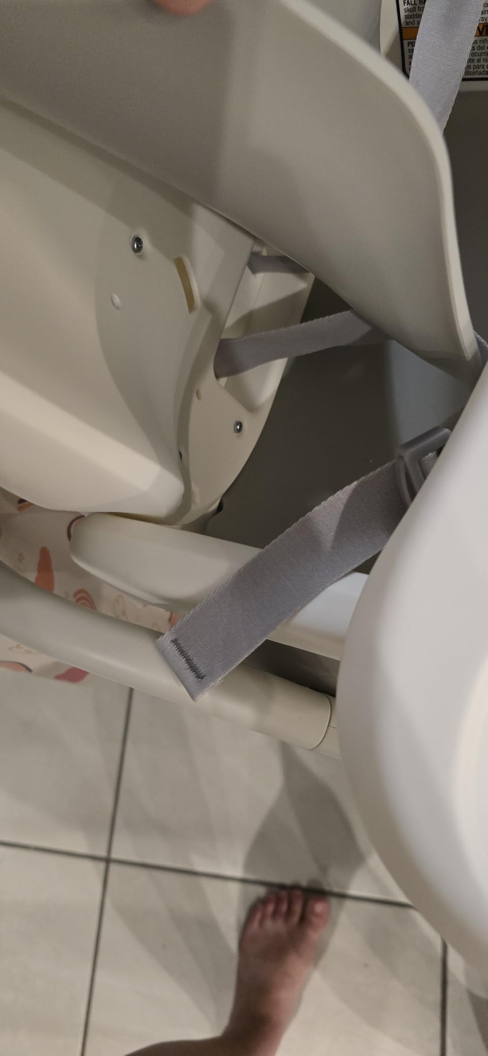 Graco EveryStep Slim 6-in-1 Convertible Highchair, Misty customer photo 2