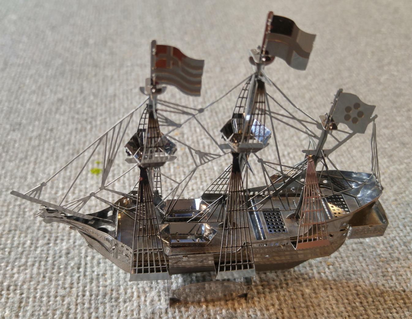 Metal Earth Premium Series USS Midway Aircraft Carrier 3D Metal Model Kit Fascinations customer photo 2