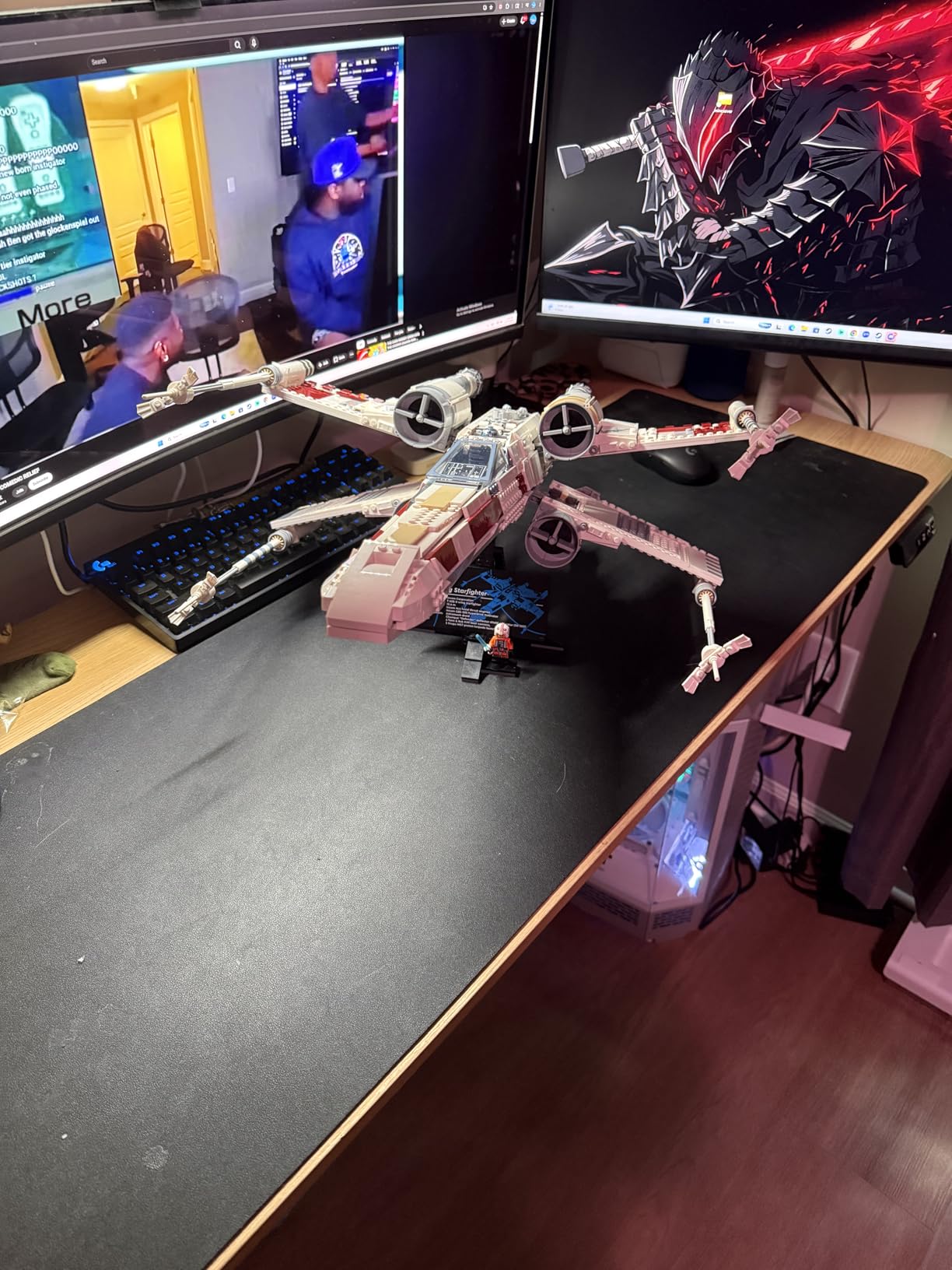 LEGO Star Wars Ultimate Collector Series X-Wing Starfighter Building Set for Adults - 75355 customer photo 2