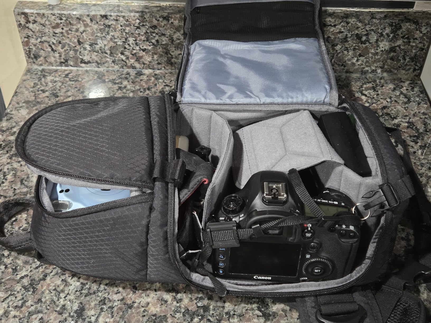 K&F CONCEPT Camera Sling Bag, Compact Crossbody Backpack, 10L BS11 | Fits Mirrorless & Small DSLR. Water-Repellent Twill Fabric. 5 Removable Dividers customer photo 1