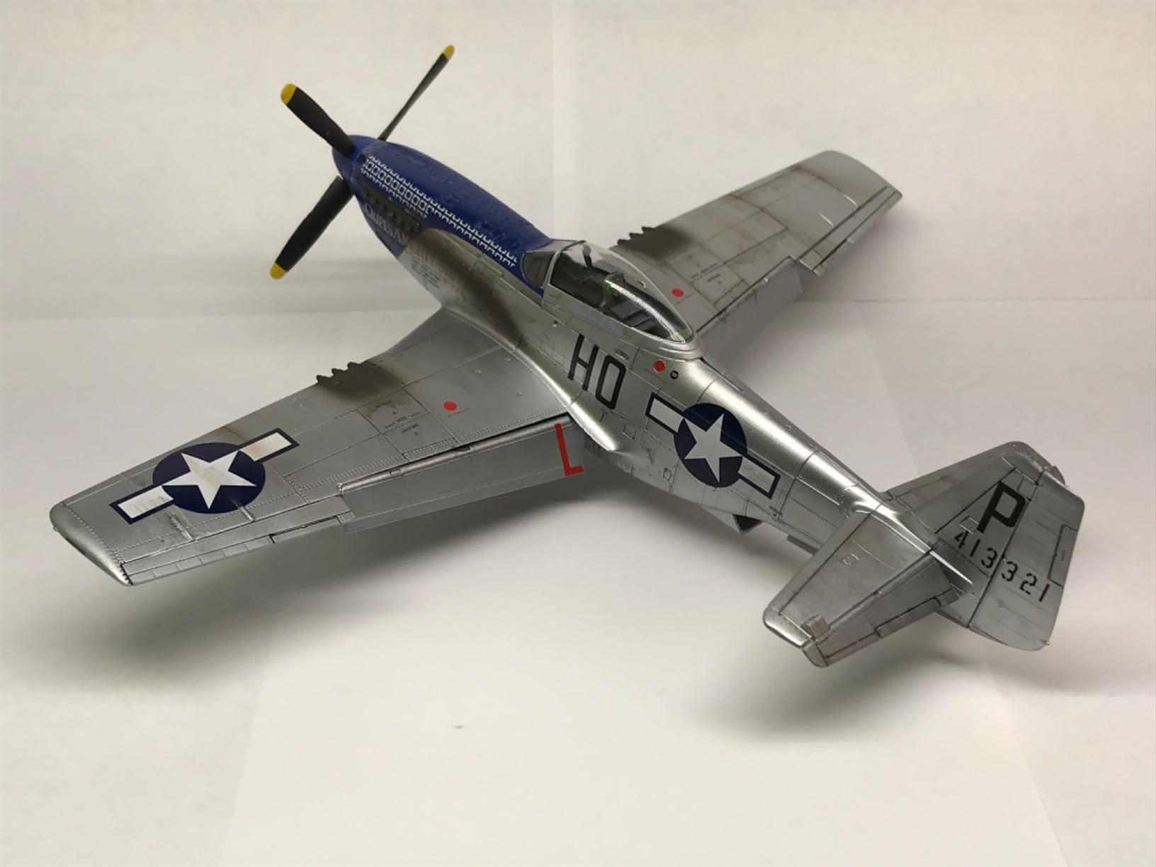 Airfix A06102A Supermarine Seafire F.XVII - 1:48 Scale WW2 Military Aircraft Model Kit customer photo 2