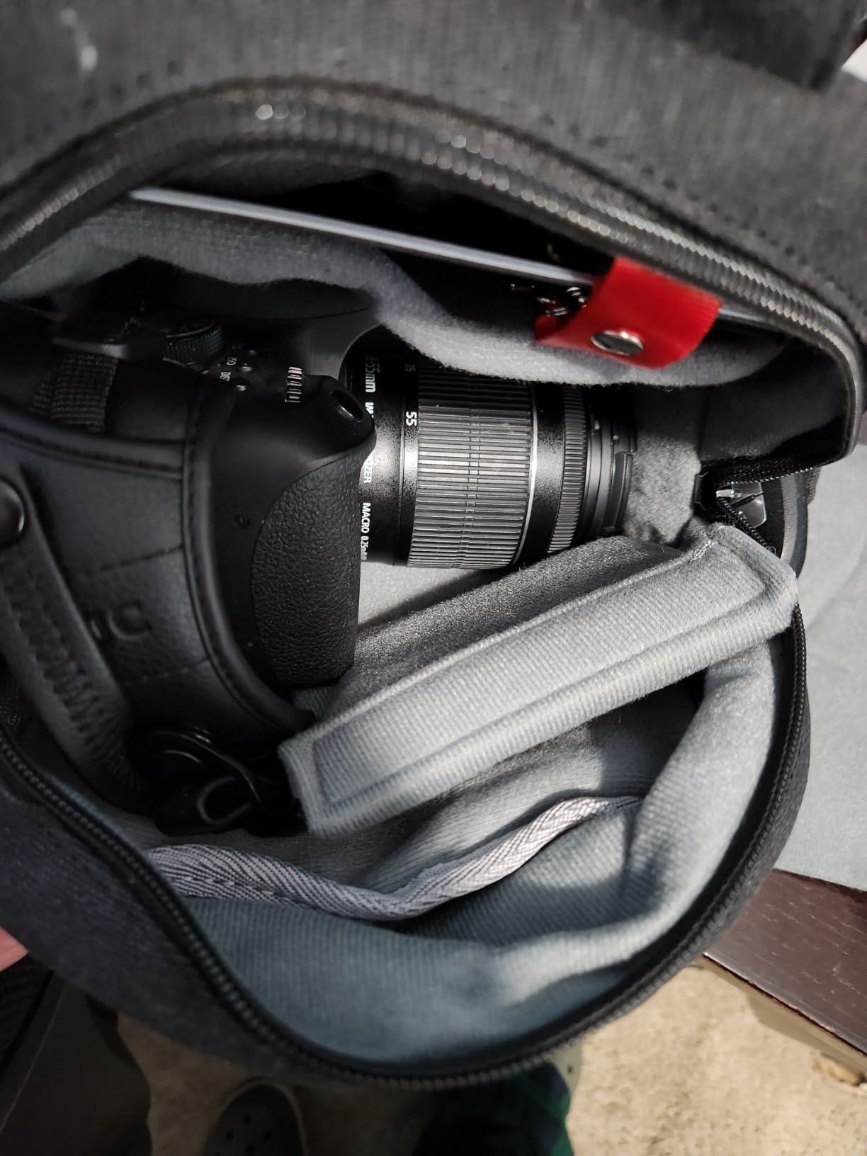 Cwatcun Large Camera Sling Bag, Crossbody Chest Bag with Tripod Holder | Fits 1body+2lenses +9.7