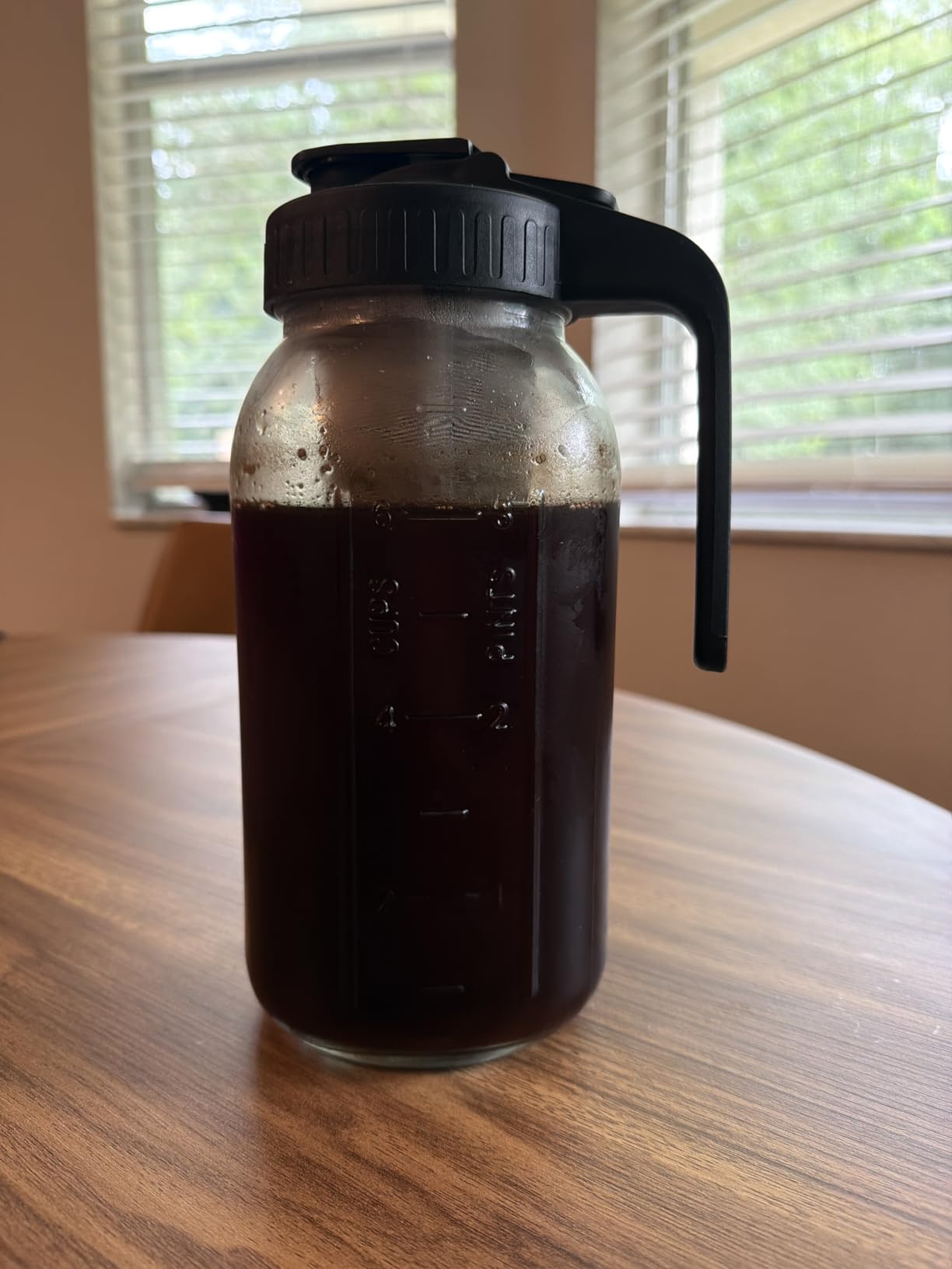 Cold Brew Coffee Maker, 64 oz Mason Jar Pitcher with Stainless Steel Filter, Pour Spout Handle Lid, Airtight & Leak-Proof for Iced Coffee,Tea & Lemonade customer photo 1