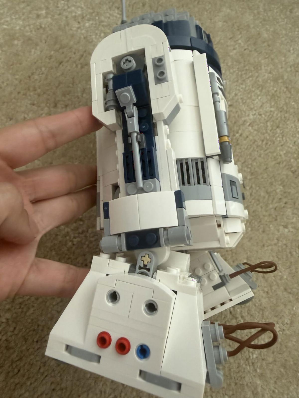 LEGO Star Wars R2-D2 Building Toy Set - Display Star Wars Toy, Ages 10+ - Includes 25th Anniversary Darth Malak Minifigure - 75379 customer photo 2