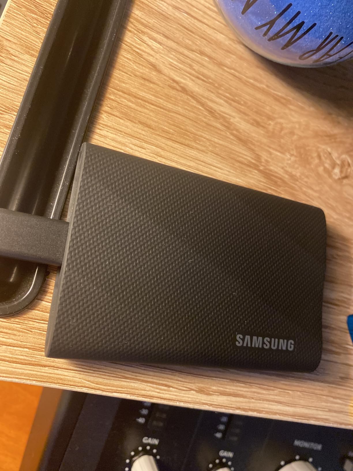 Samsung T9 Portable SSD 1TB, USB 3.2 Gen 2x2 External SSD, Up to 2,000 MB/s customer photo 1