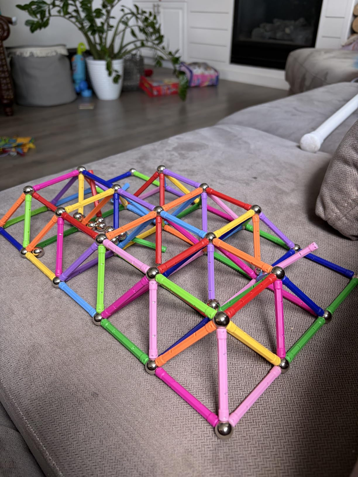 165PCS Magnetic Building Blocks Toys, 2.3