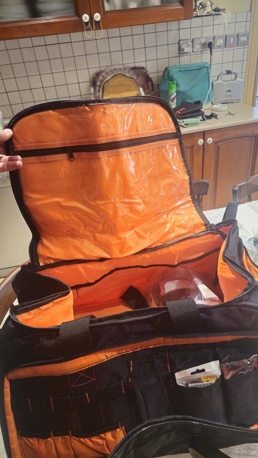 TORIBIO RC Car Bag Case for 1/10 Car & Accessories Water-resistant Storage | w/ Bottom Clapboard for Support, Multi-Pockets Protective RC Carry Case w/ Adjustable Shoulder Strap and Handle customer photo 1