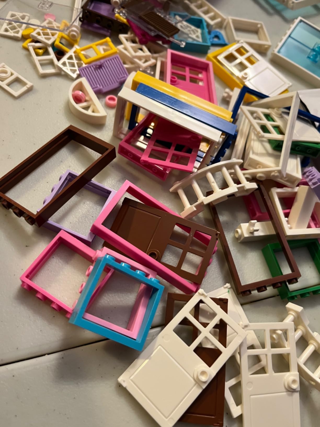 110 Pieces Doors, Windows, Fences and Light for MOC Creative Building Block Toys Set Street House Decoration Compatible with Classic Brick for Kids Age 6 8 10 12 Years customer photo 1