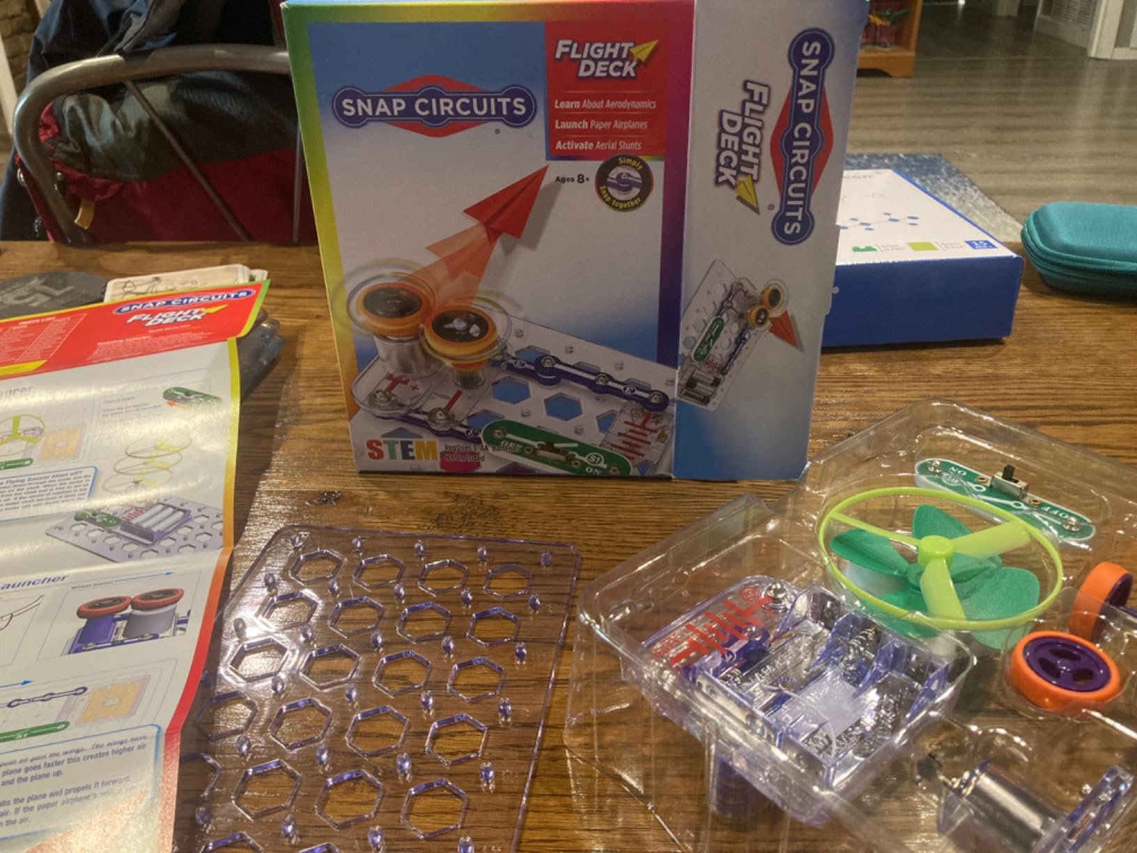 Snap Circuits Flight Deck Science/STEM Toy kit | Ages 8+ | Construction Gift for Boys and Girls customer photo 1
