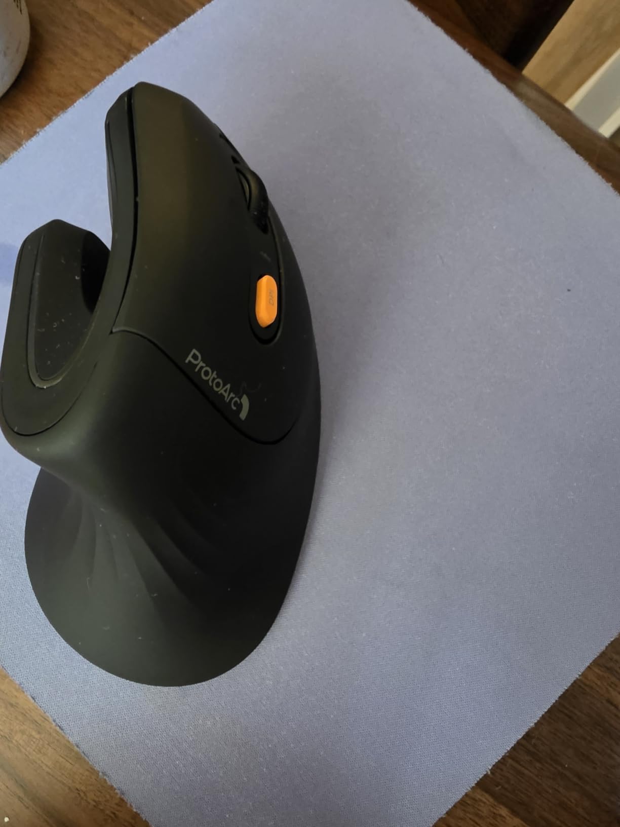 ProtoArc EM11 NL Wireless Ergonomic Vertical Mouse, Rechargeable, Black customer photo 1
