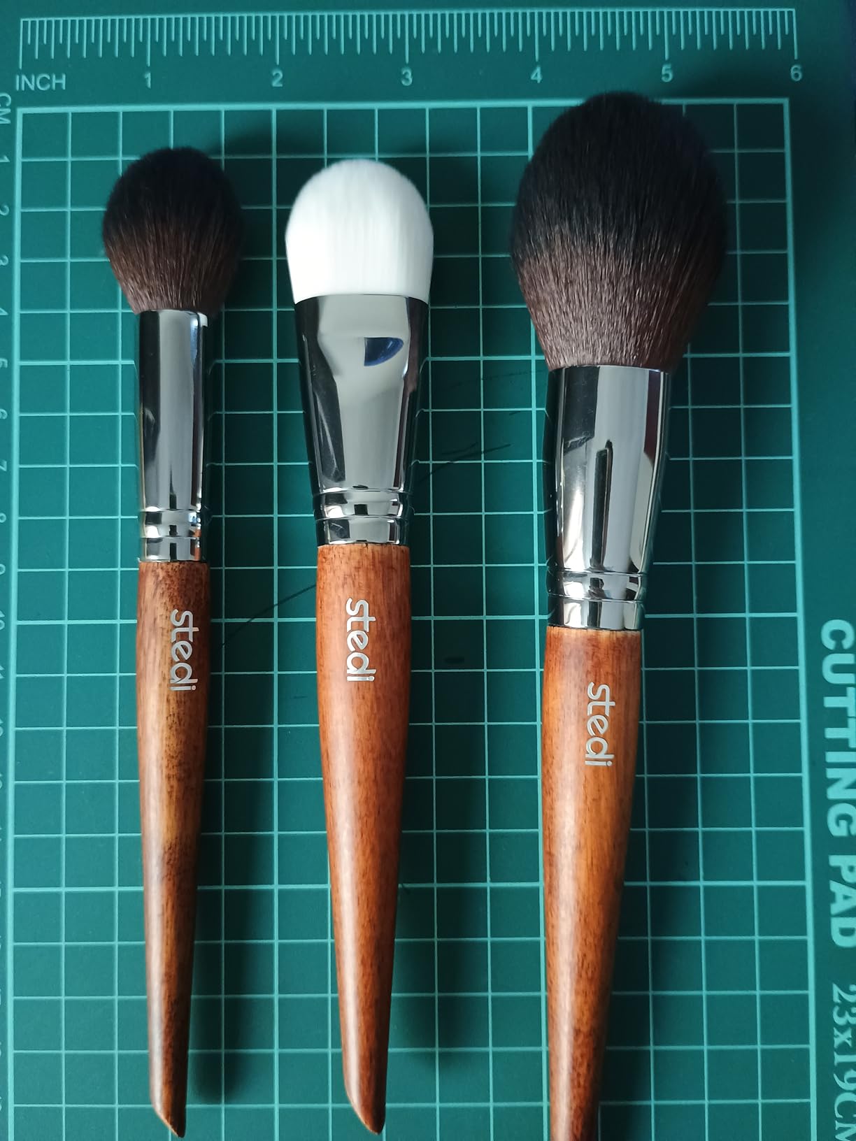stedi 3PCS Model Cleaning Brush Kit, 2 Soft & 1 Stiff Figure Duster Brush | Model Hobby Making Tools customer photo 1