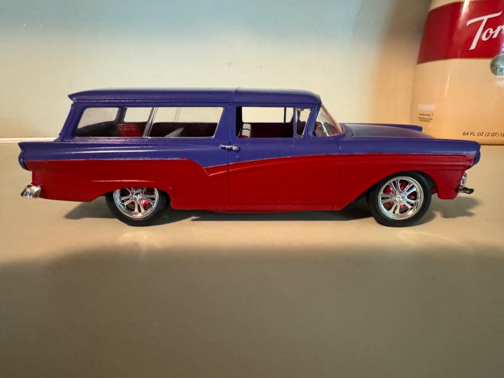 Revell 14548 '57 Ford Del Rio Ranch Wagon 2'N1 1:25 Scale 197-Piece Skill Level 5 Model Building Kit customer photo 2