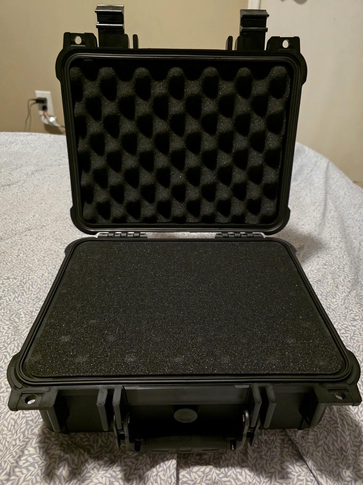 Jack Boss Hard Case, 13.6 x 11.4 x 6 Inch Portable Weather Waterproof Protective Camera Case with Customizable Foam customer photo 1